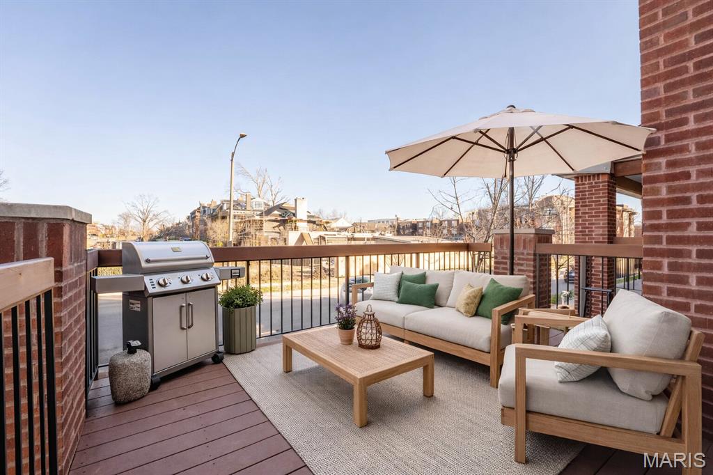 445 Clara Avenue Unit: 24