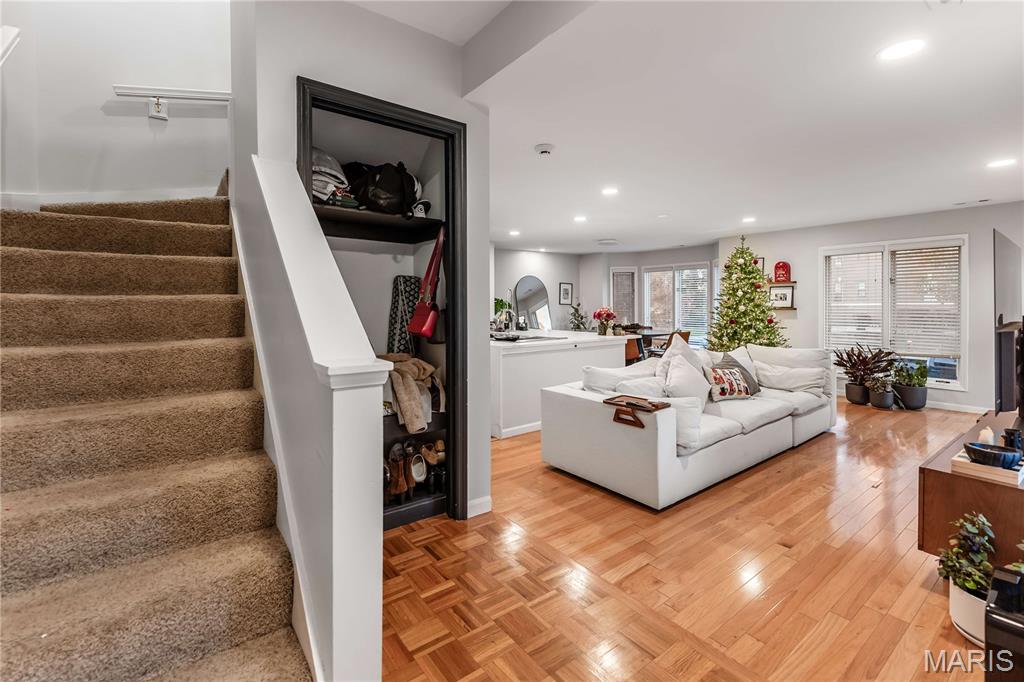 445 Clara Avenue Unit: 24