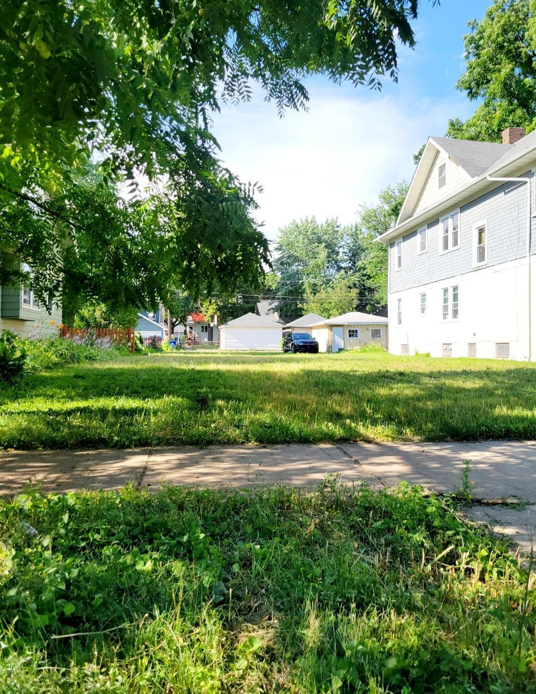 1717 Ashland Avenue