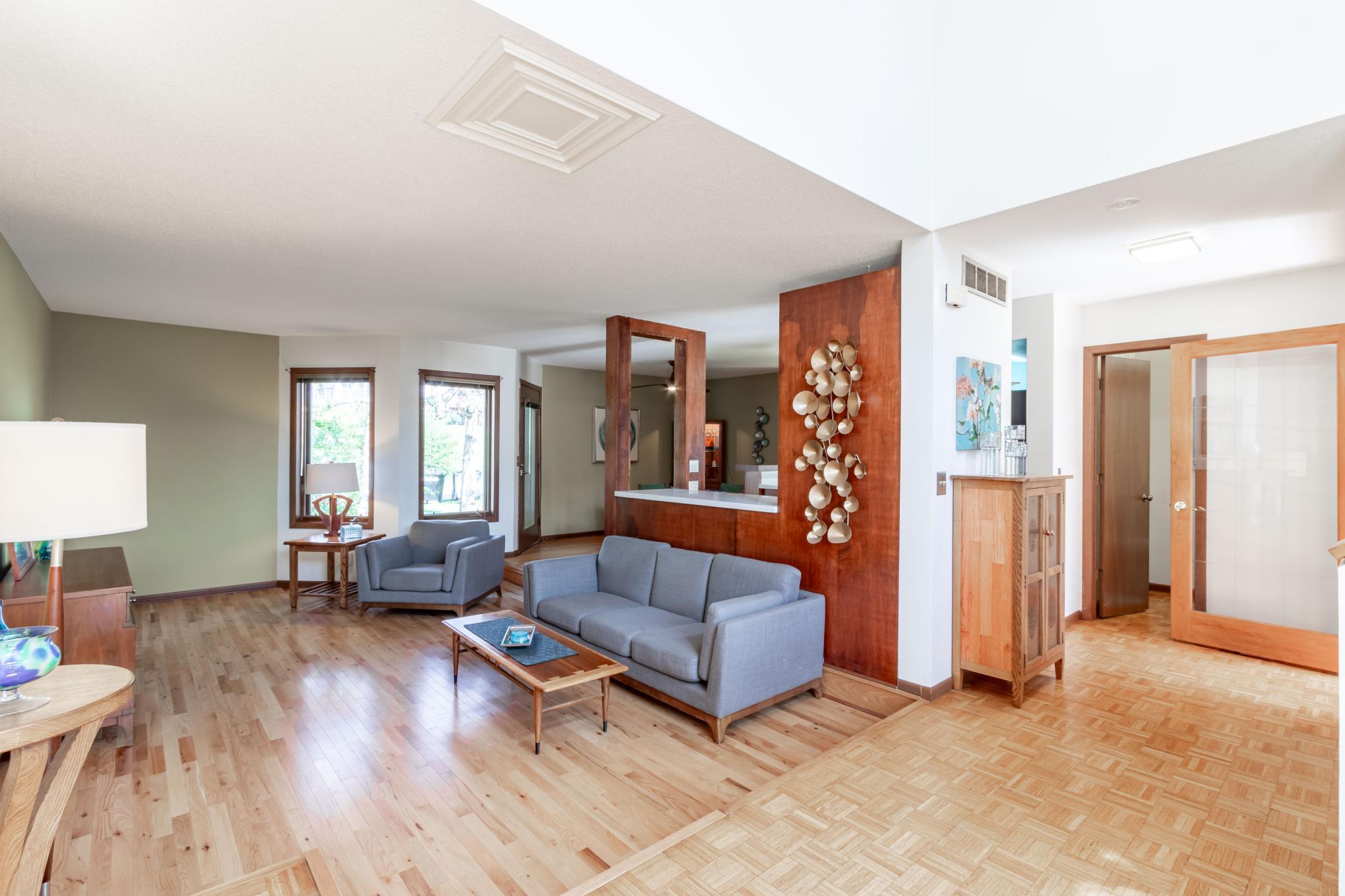 1345 Spencer Road W