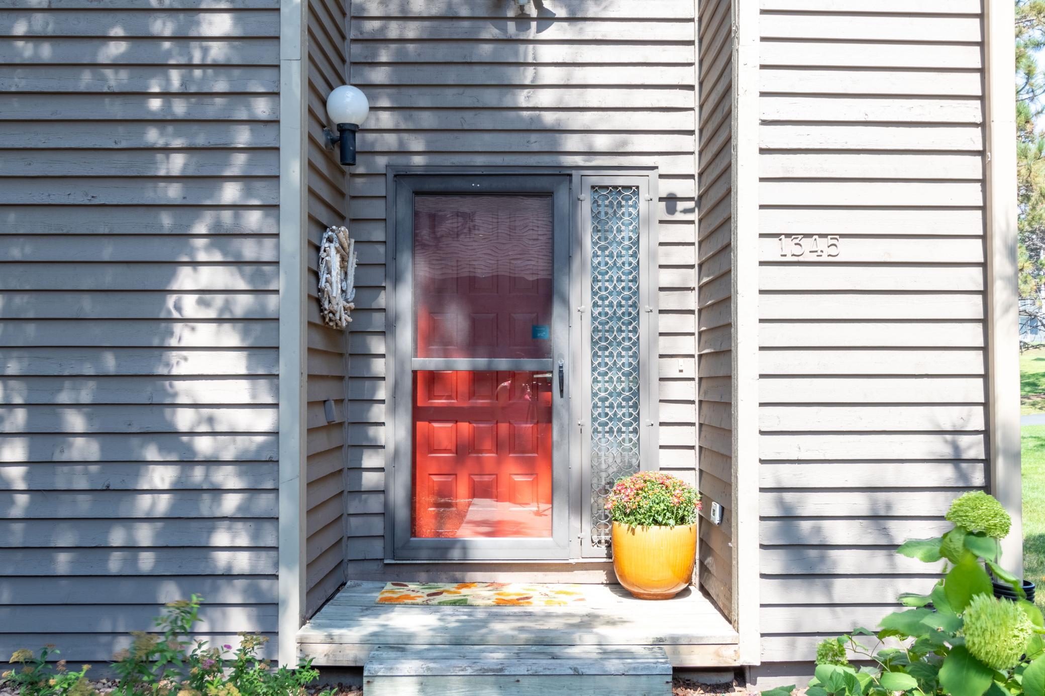 1345 Spencer Road W