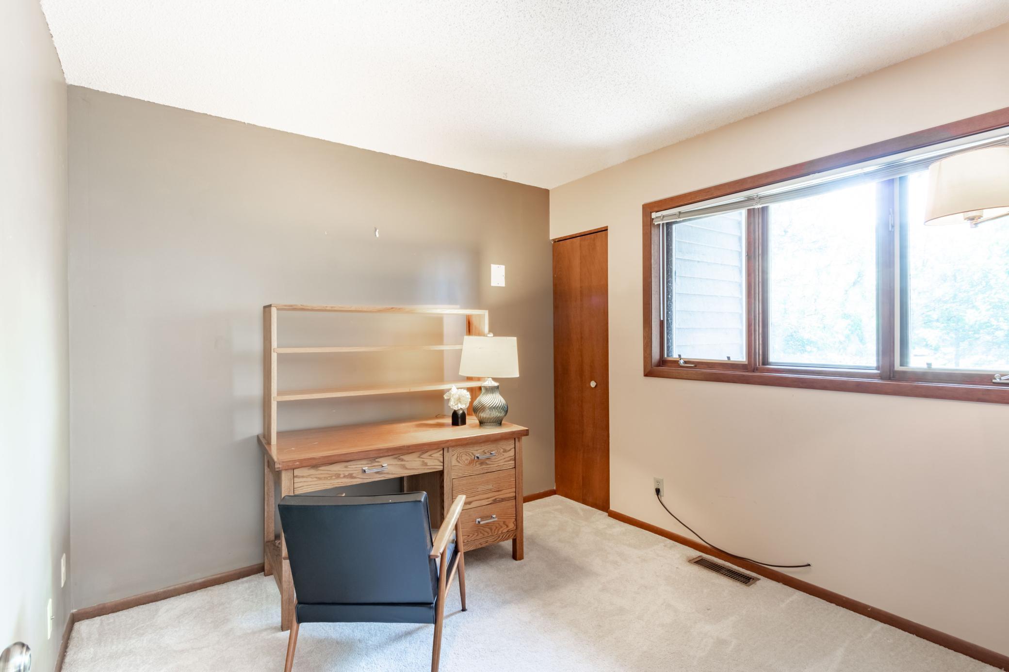 1345 Spencer Road W