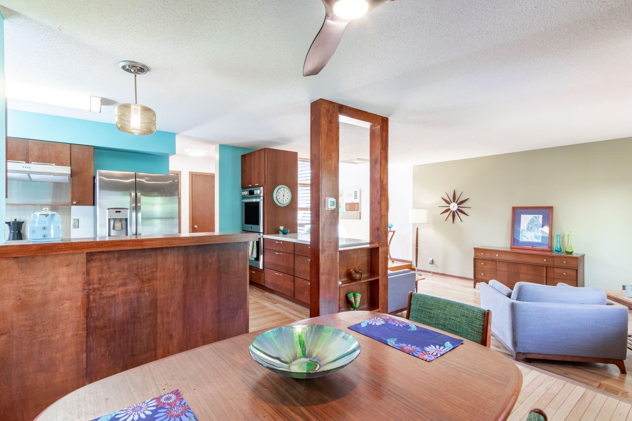 1345 Spencer Road W