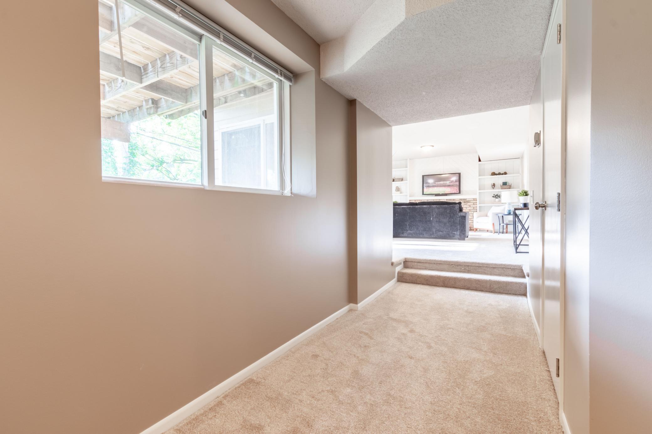 6612 Kenney place Way