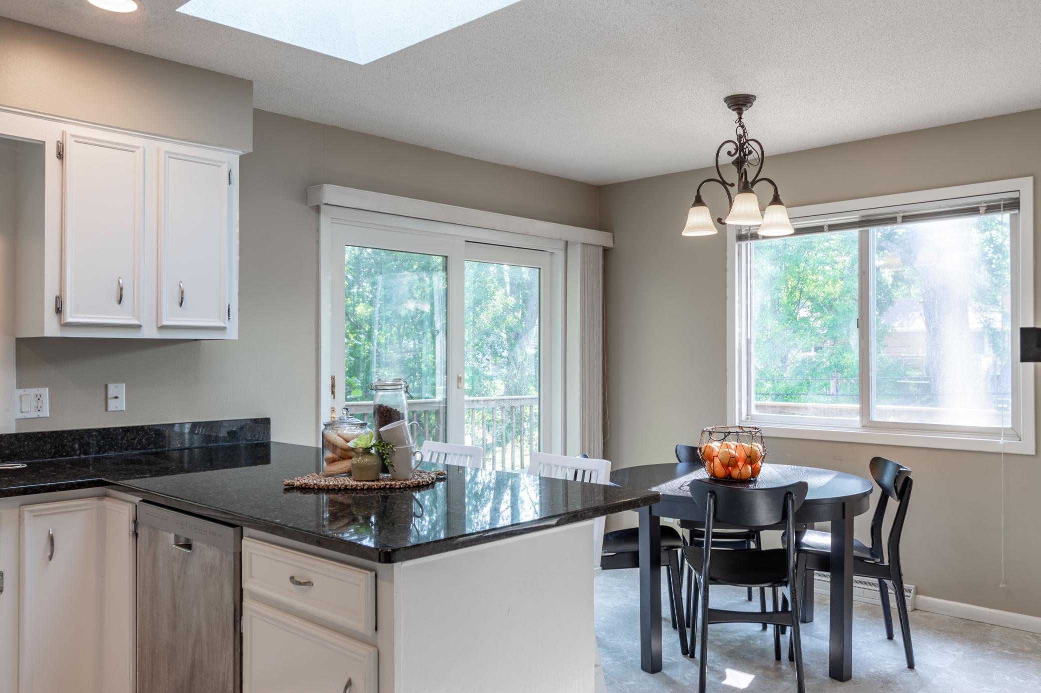 6612 Kenney place Way