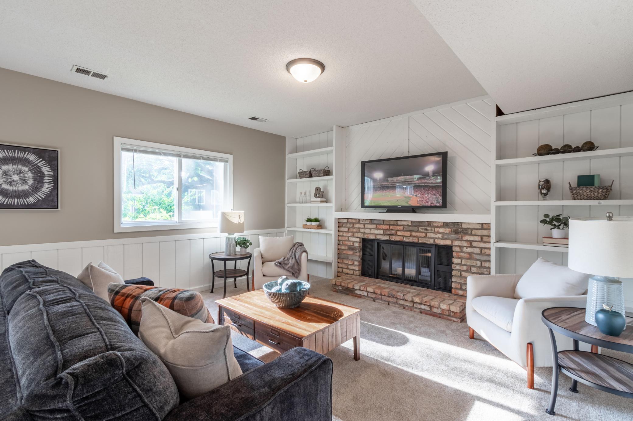 6612 Kenney place Way