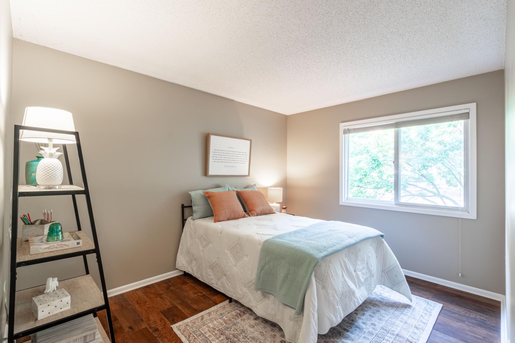 6612 Kenney place Way