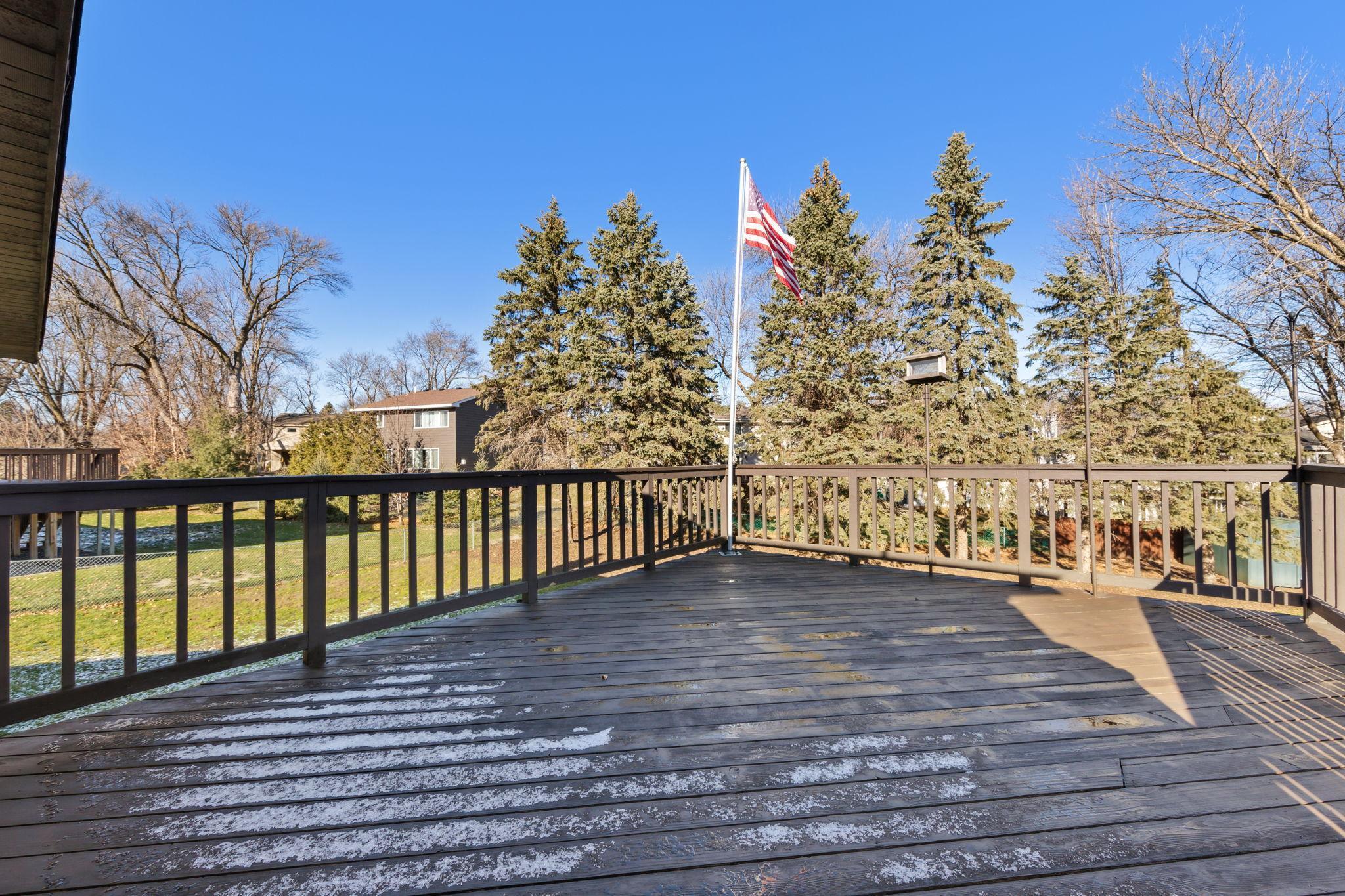 528 Wedgewood Drive