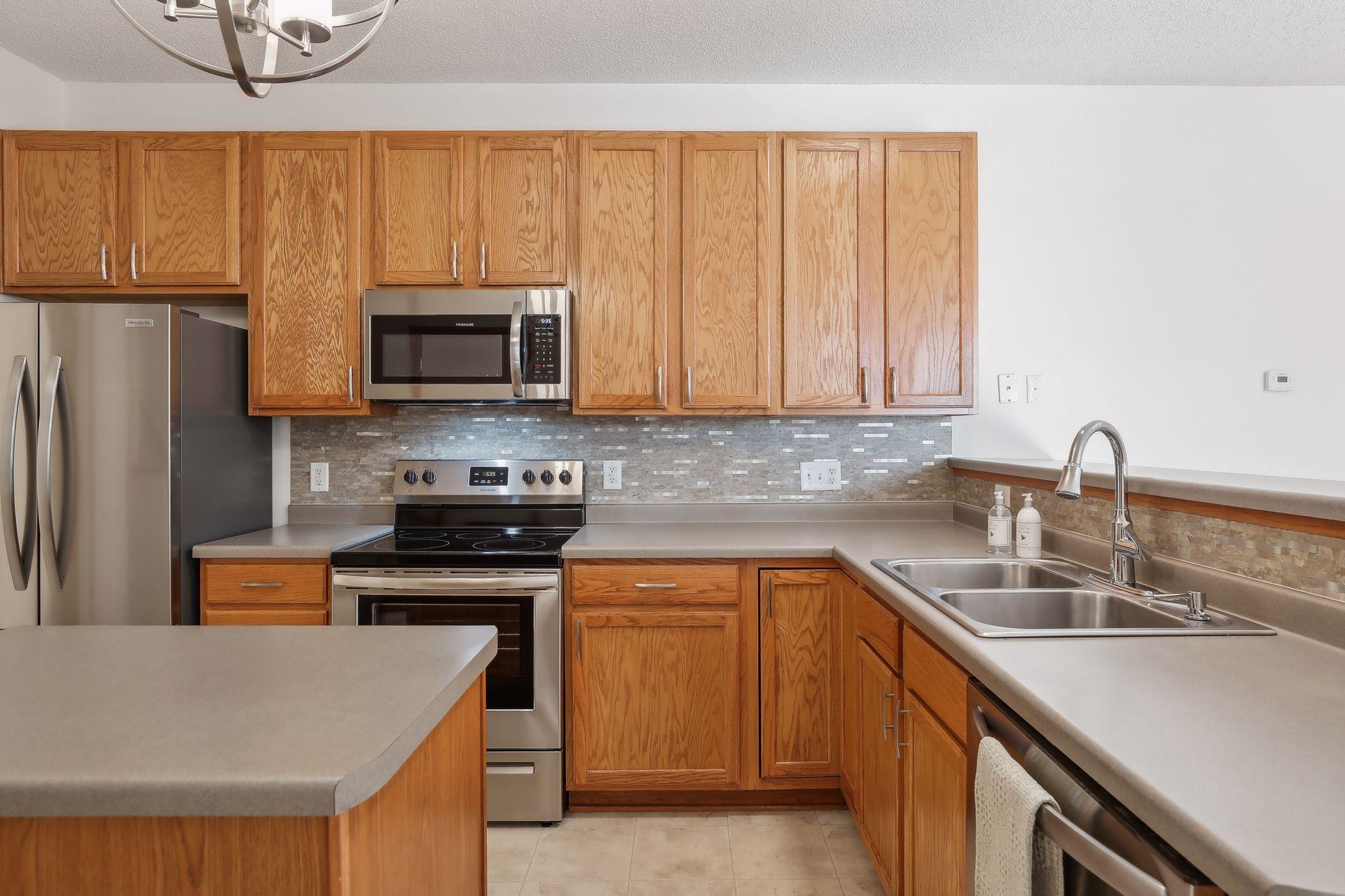 376 Frederick Circle Unit: 306