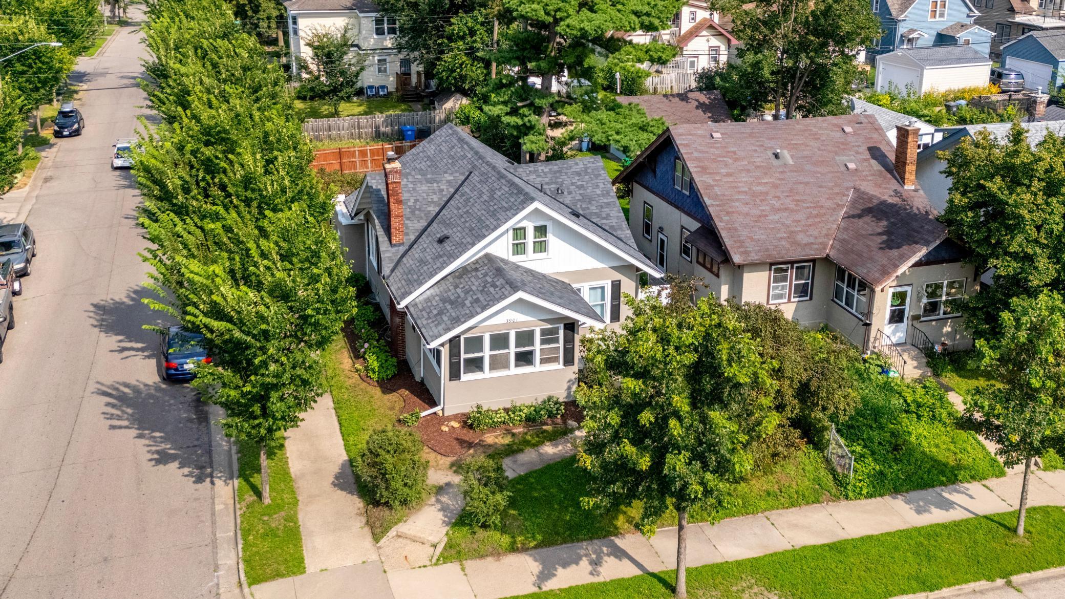 3901 Portland Avenue