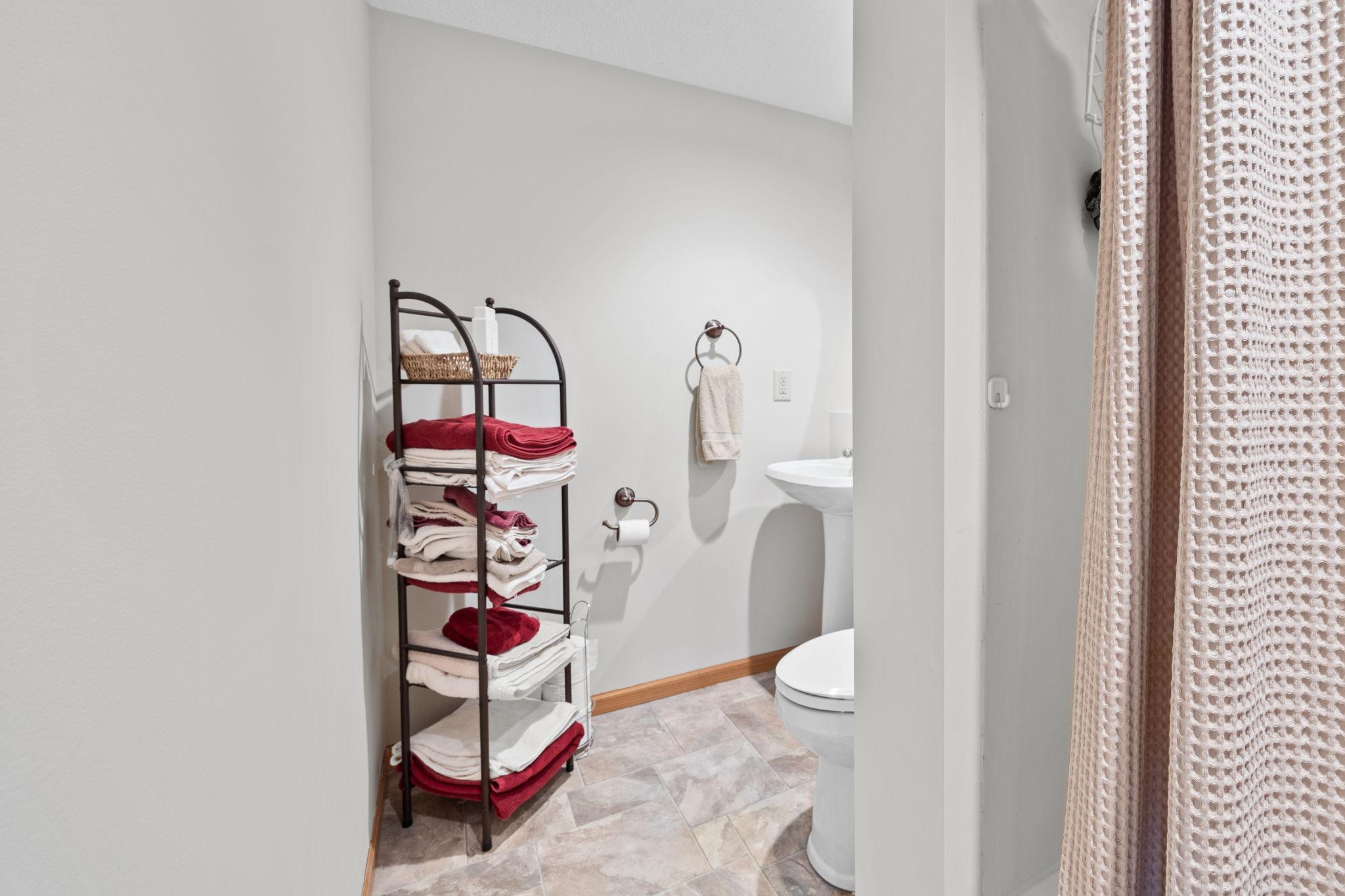 9174 Kirkwood Lane N