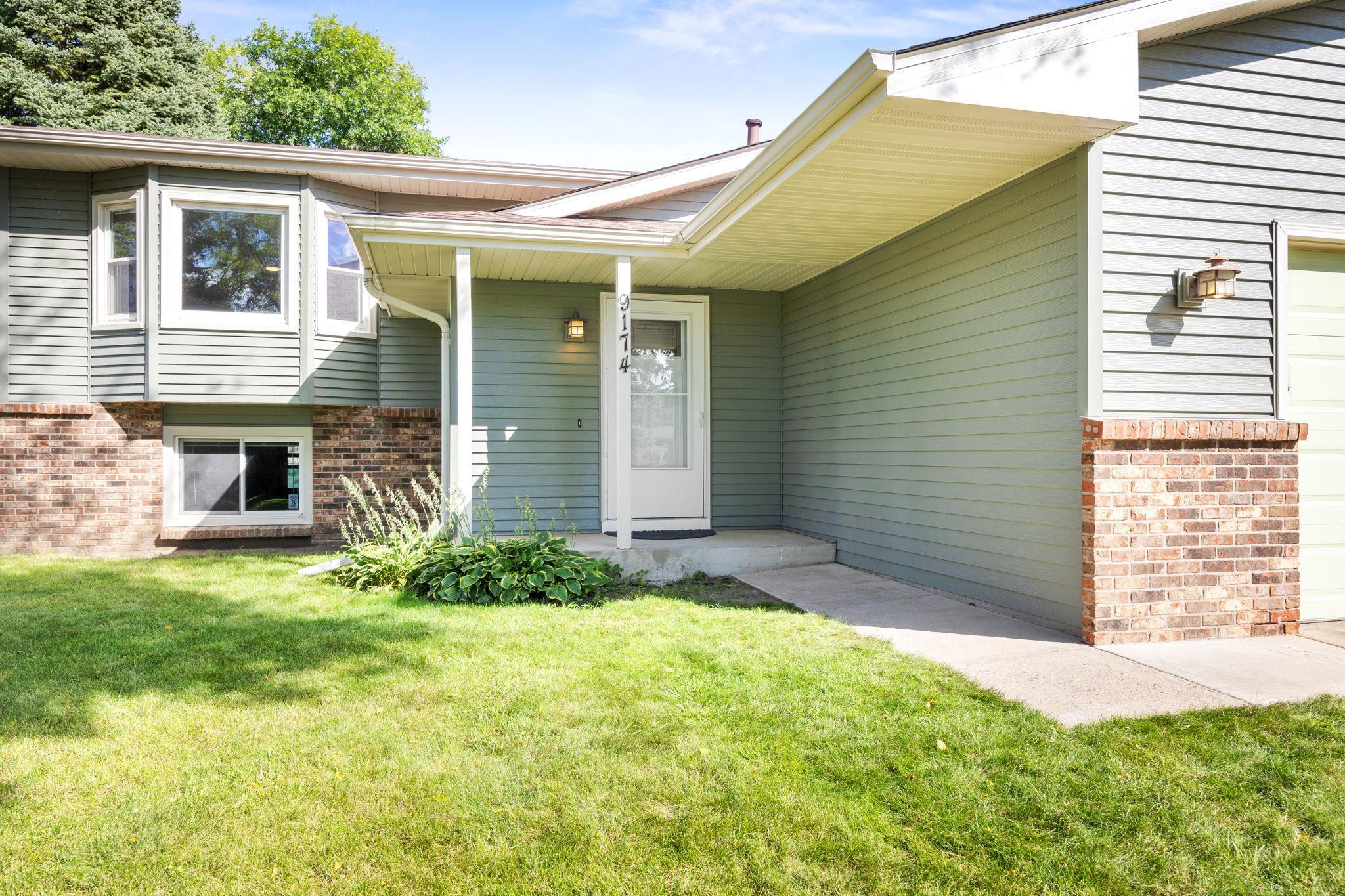 9174 Kirkwood Lane N