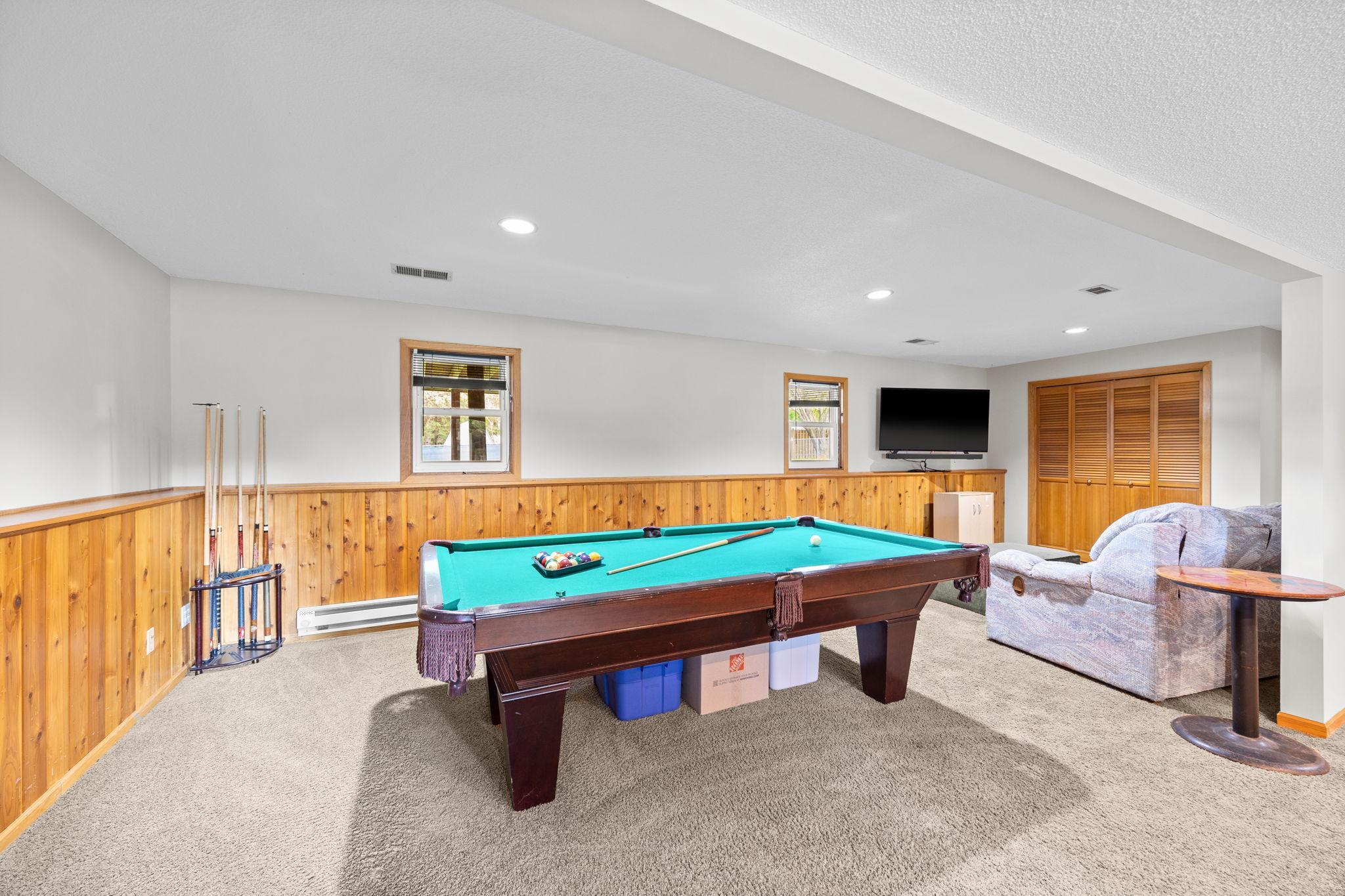 9174 Kirkwood Lane N