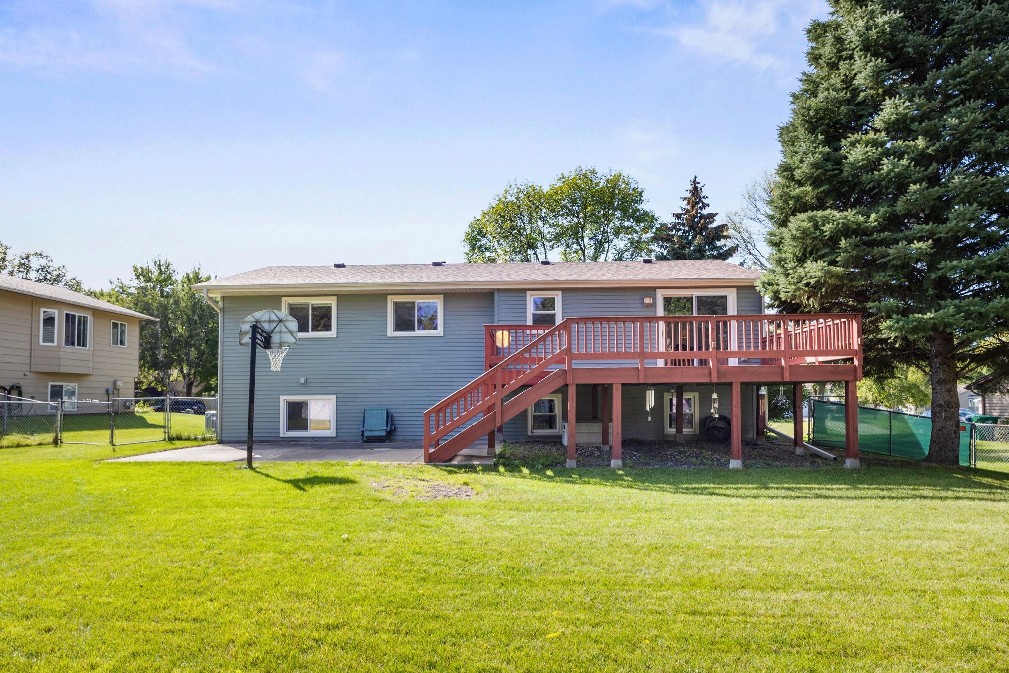 9174 Kirkwood Lane N