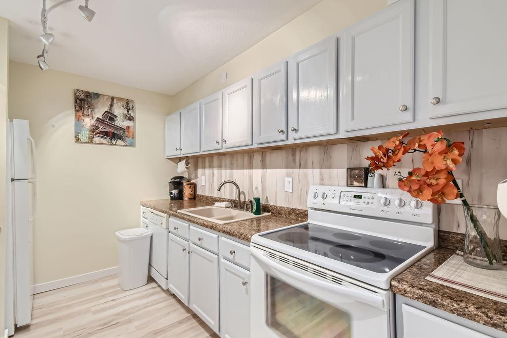6423 Colony Way Unit: 2H