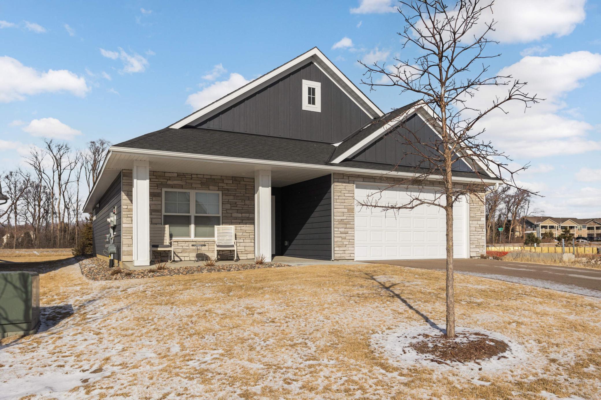 17817 Graphite Lane