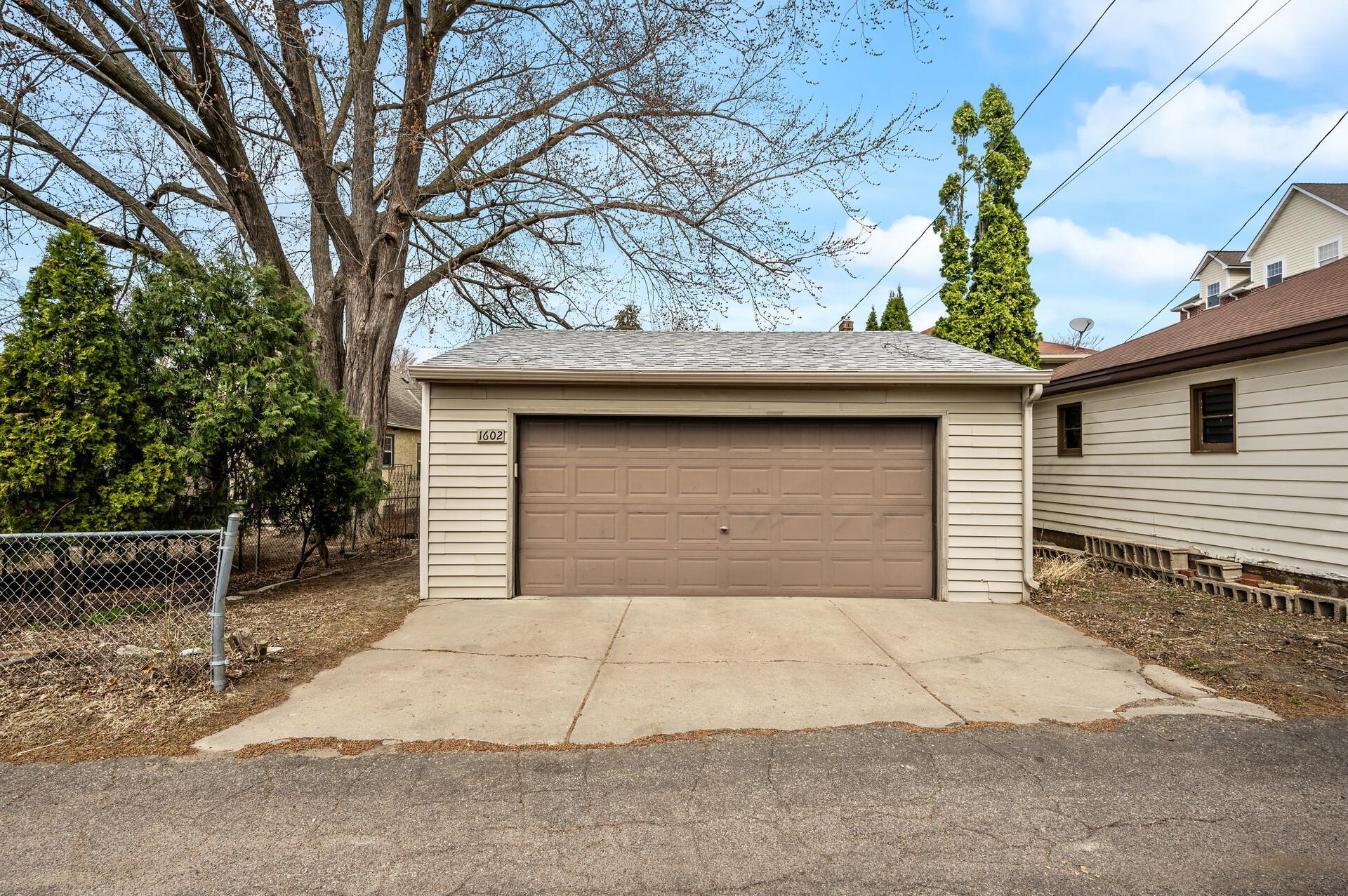 1602 Juno Avenue