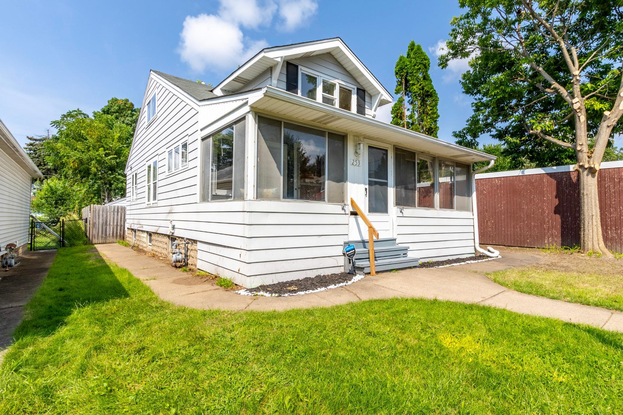253 Warwick Street