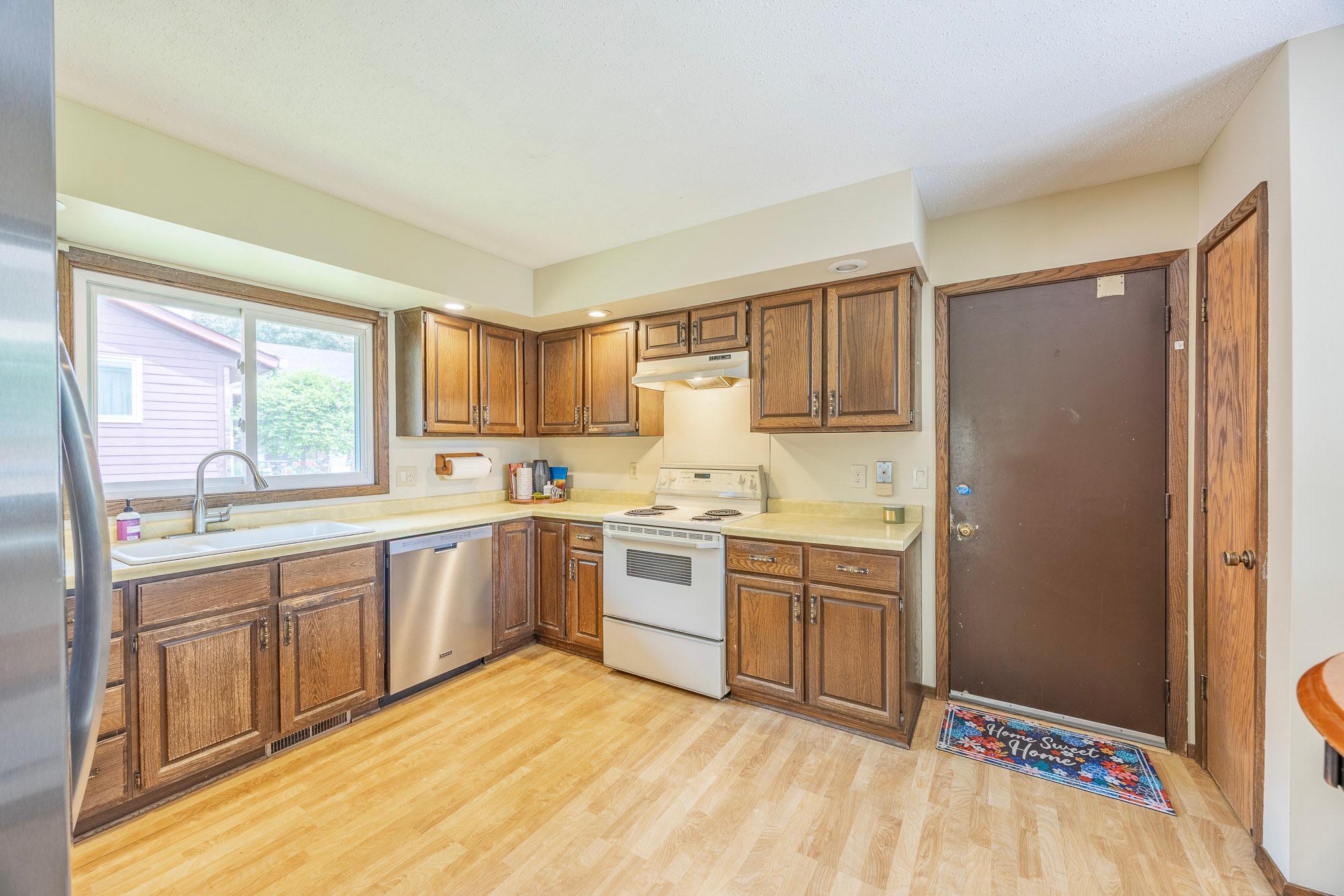 14140 Vale Court