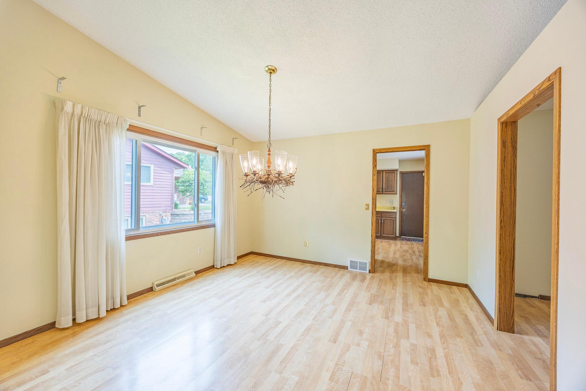 14140 Vale Court