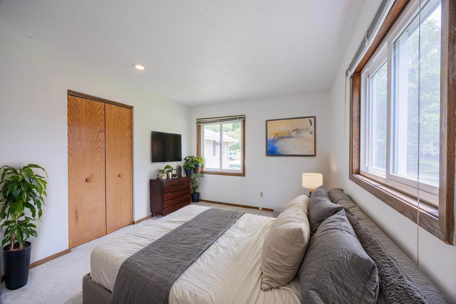 14140 Vale Court