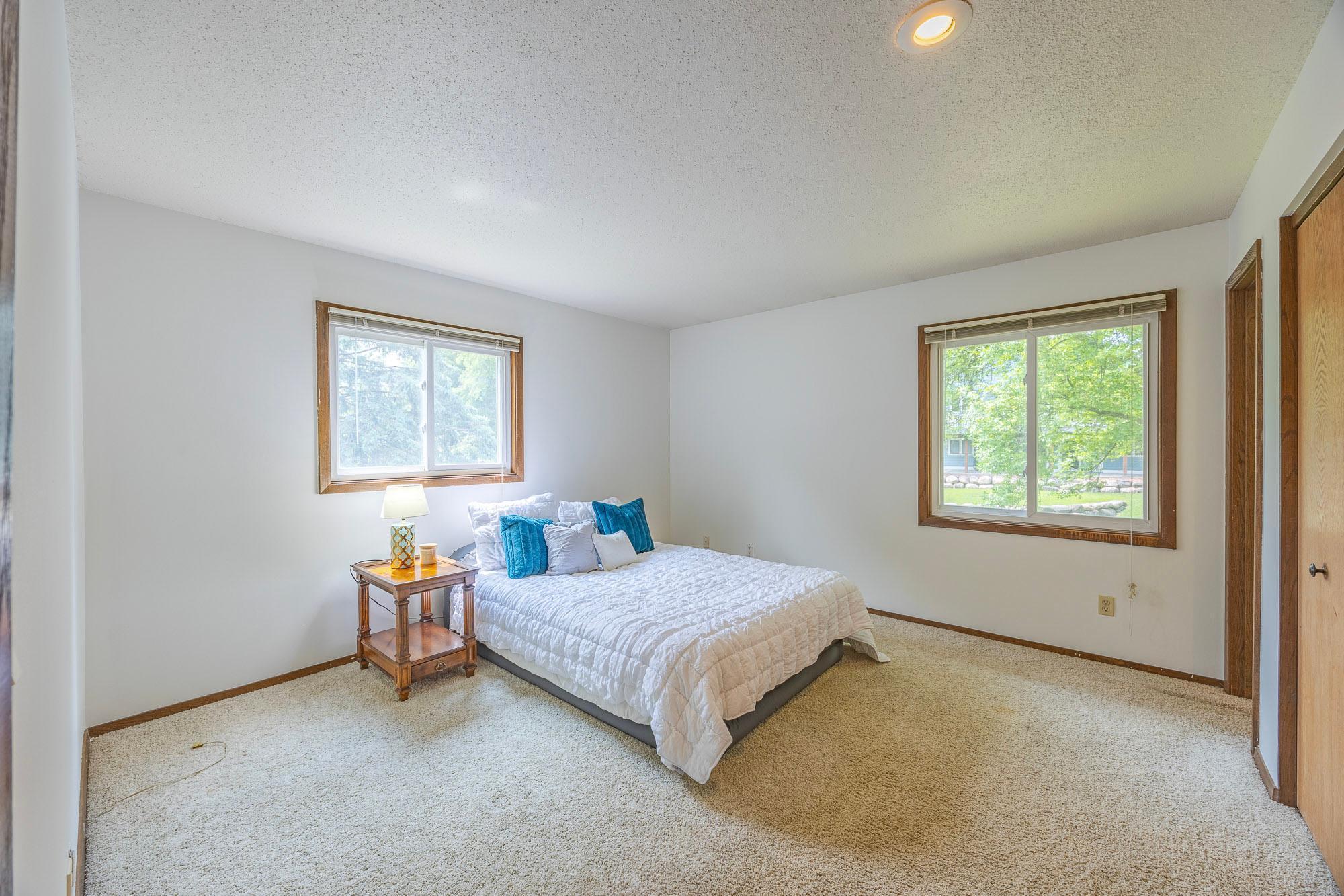 14140 Vale Court