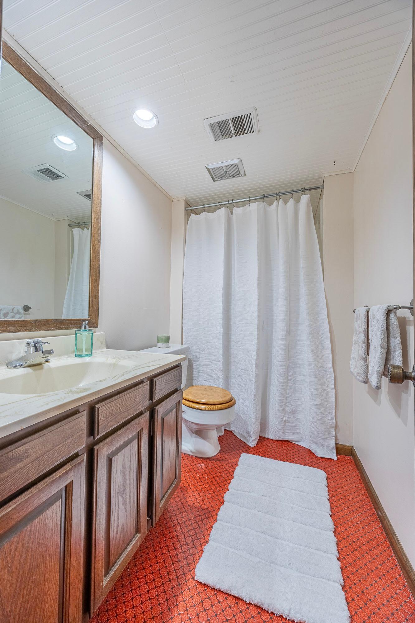 14140 Vale Court