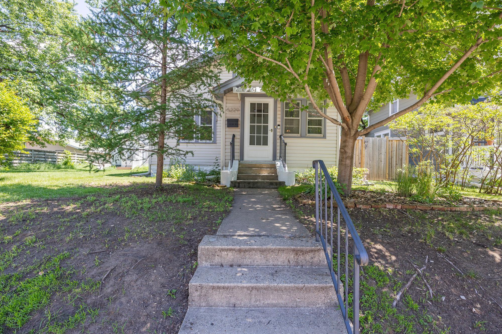 5229 42nd Avenue S