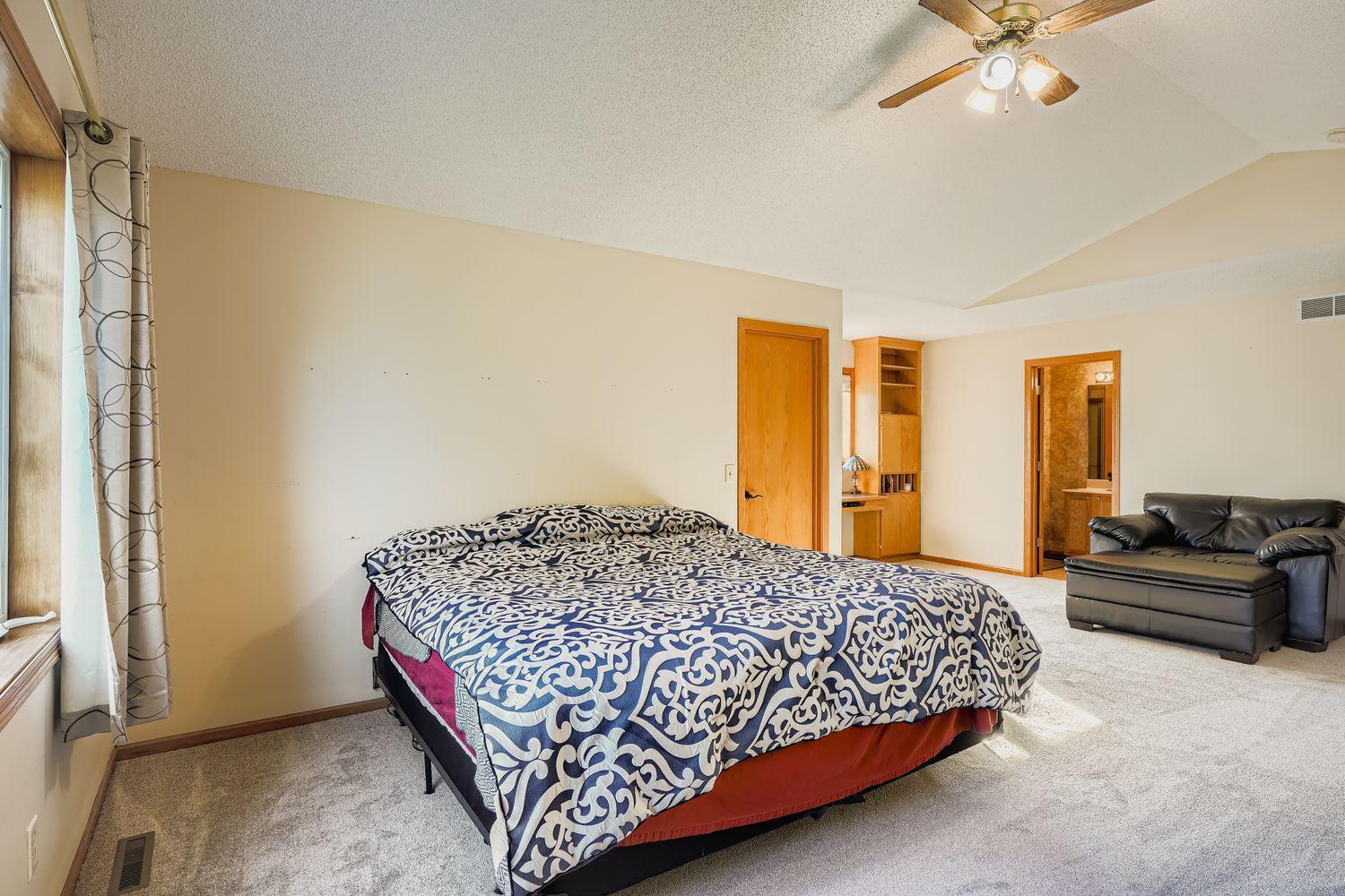 16943 Hopewell Court