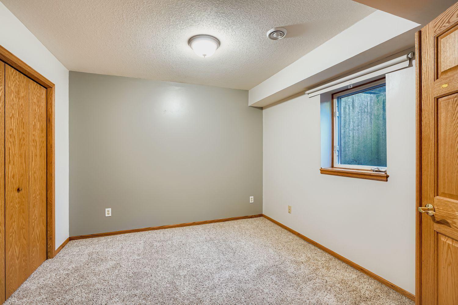 16943 Hopewell Court