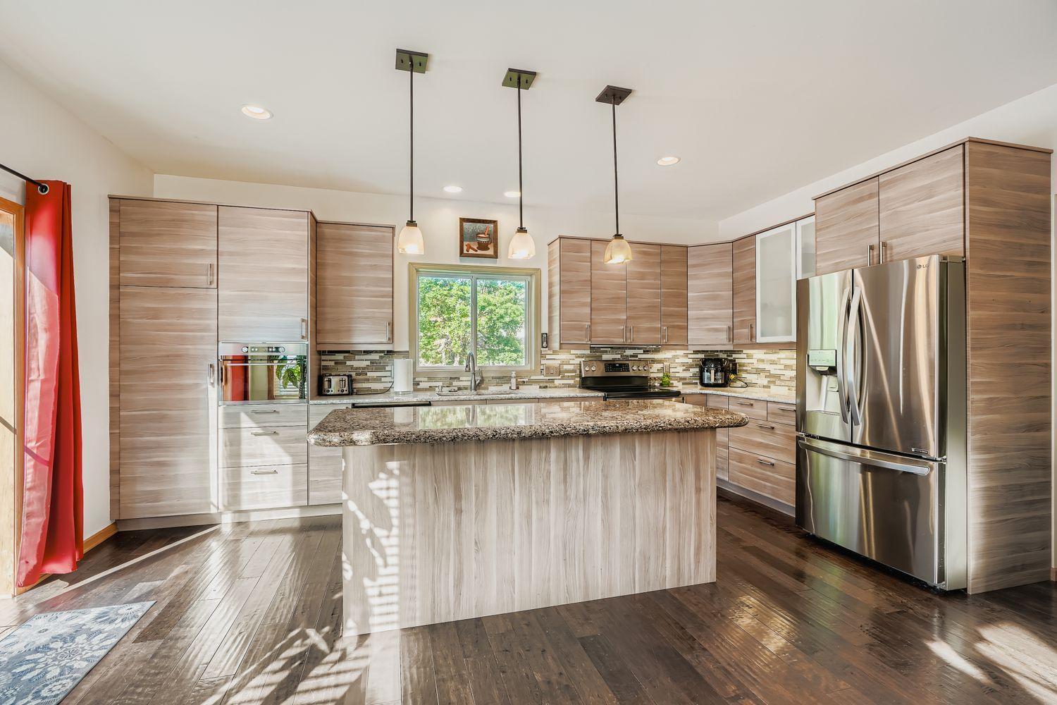 16943 Hopewell Court