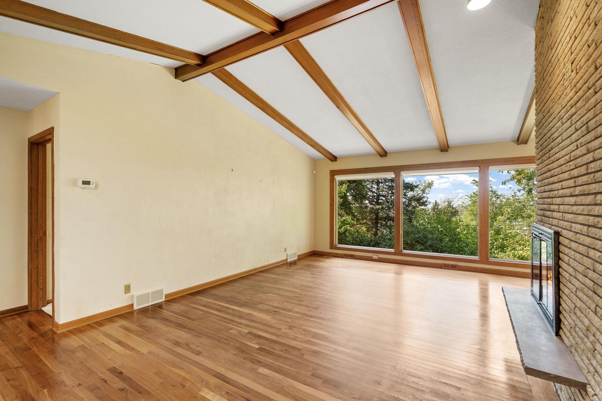 5246 Fillmore Street NE