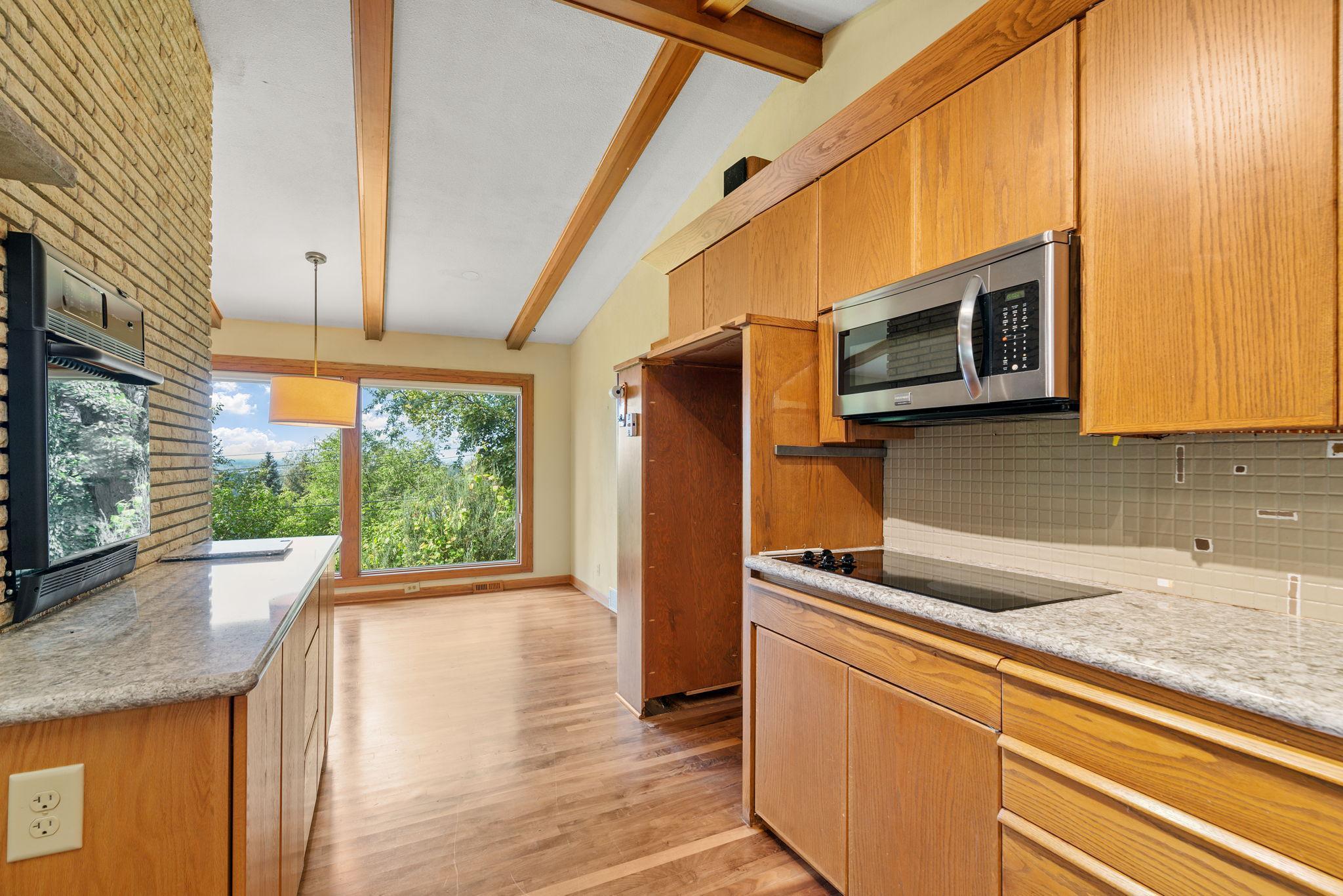 5246 Fillmore Street NE