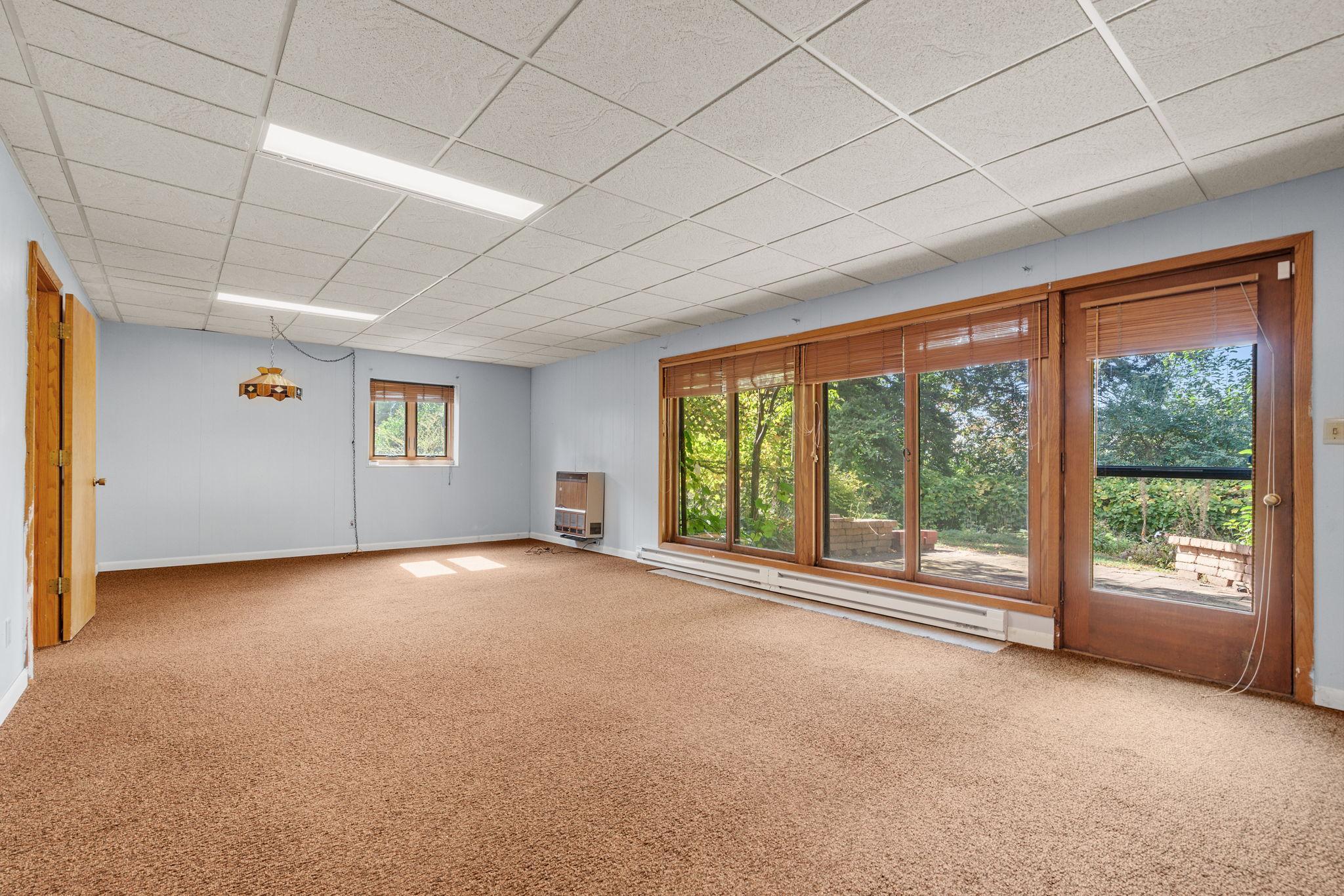 5246 Fillmore Street NE