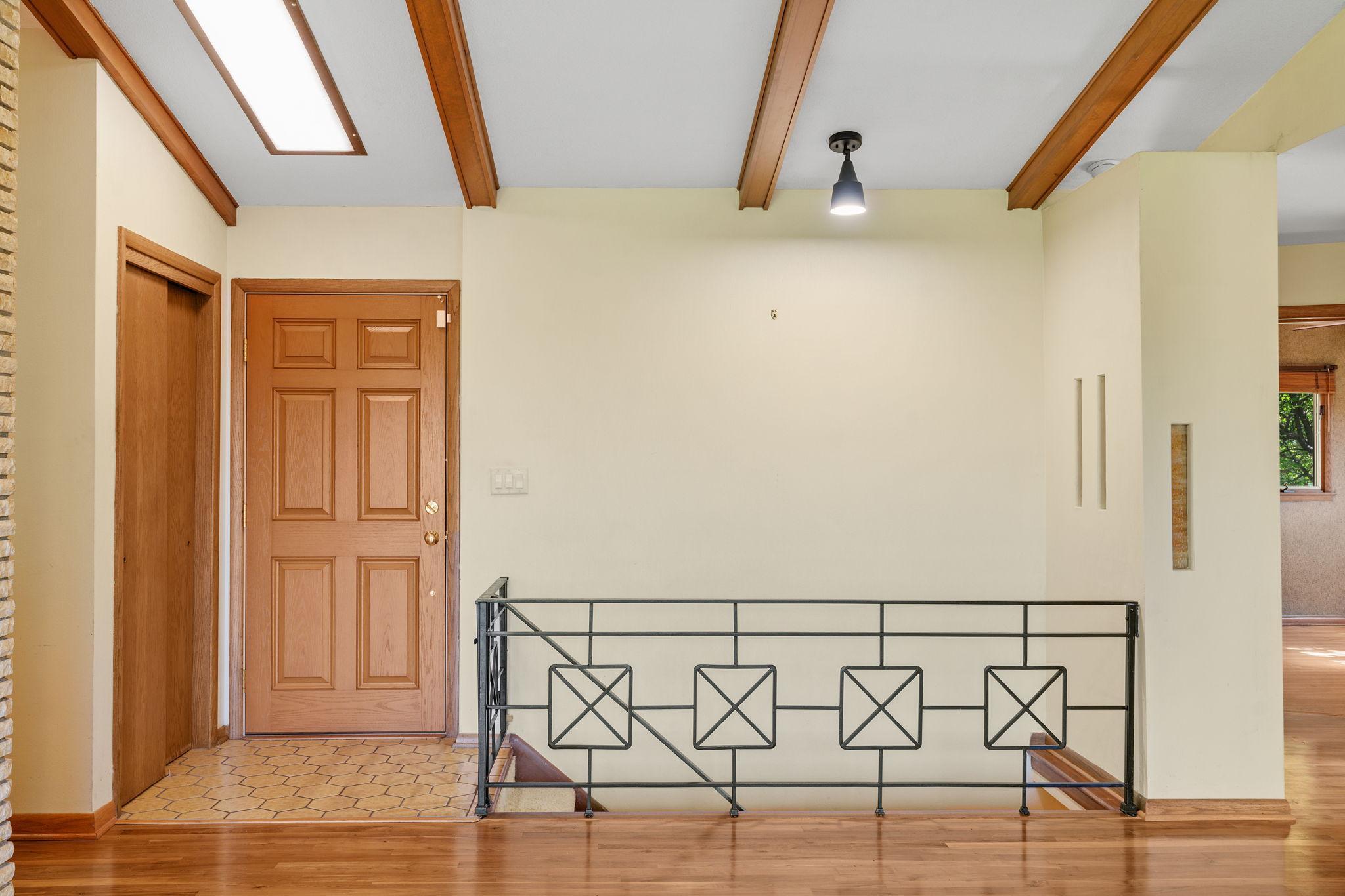 5246 Fillmore Street NE