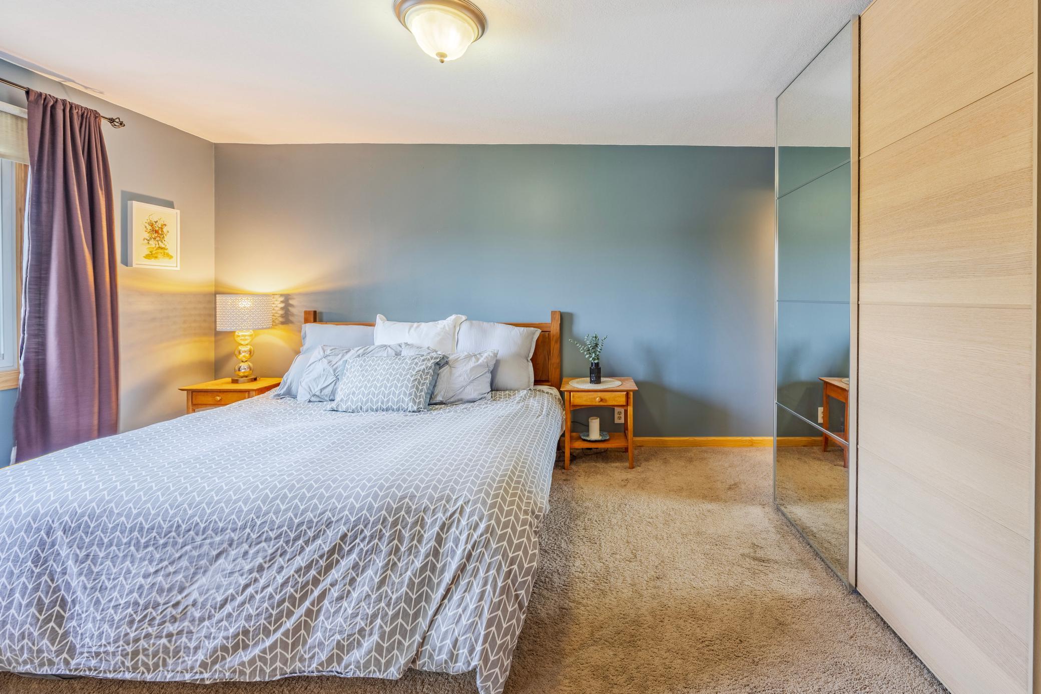 4595 Horizon Circle