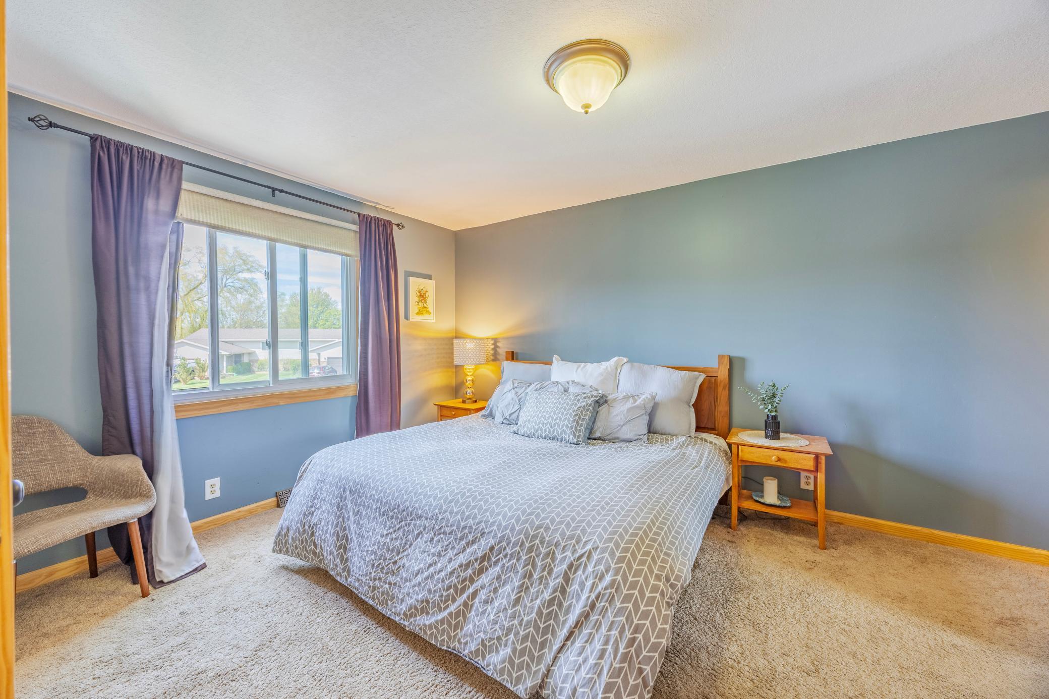 4595 Horizon Circle