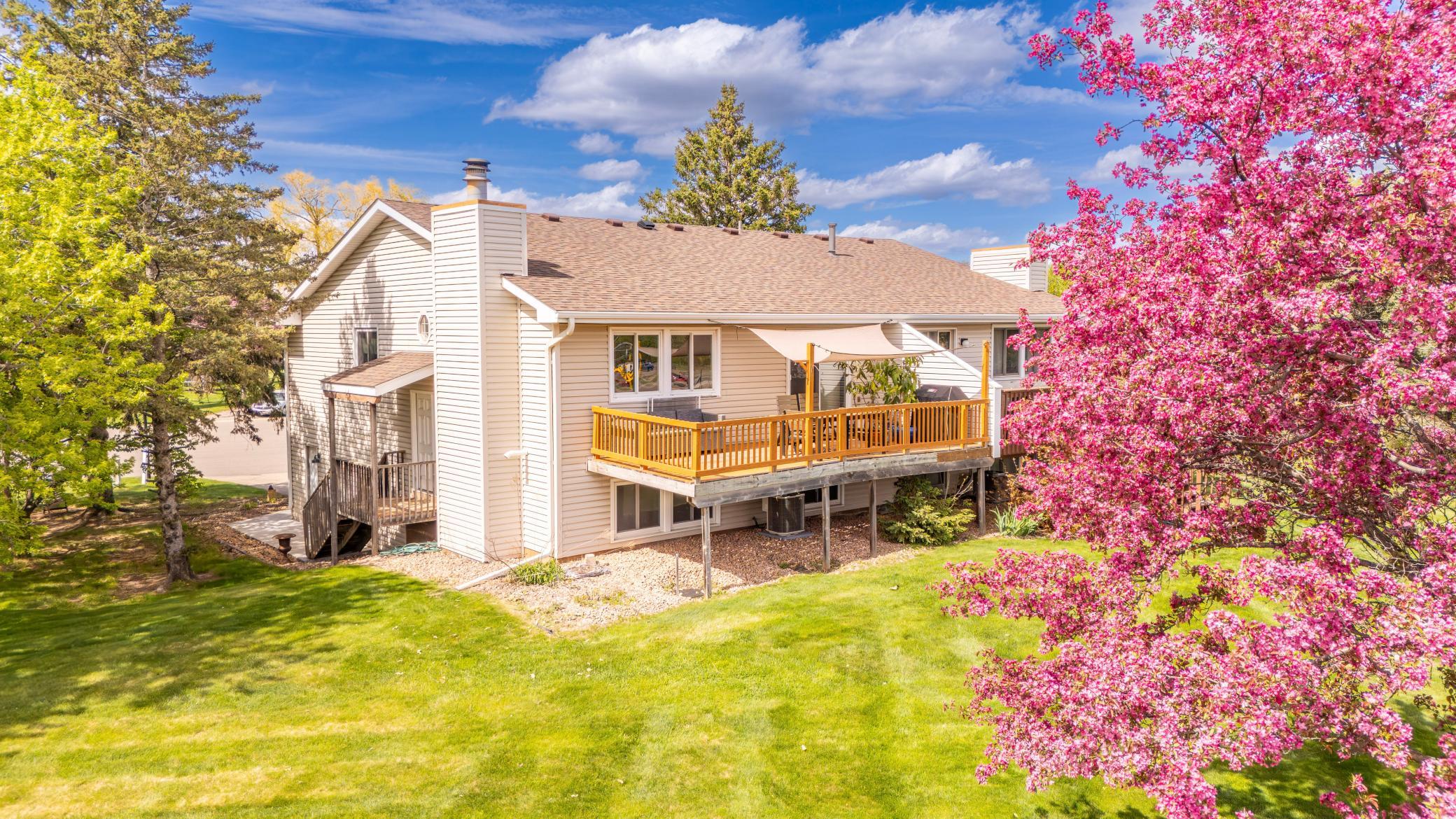 4595 Horizon Circle