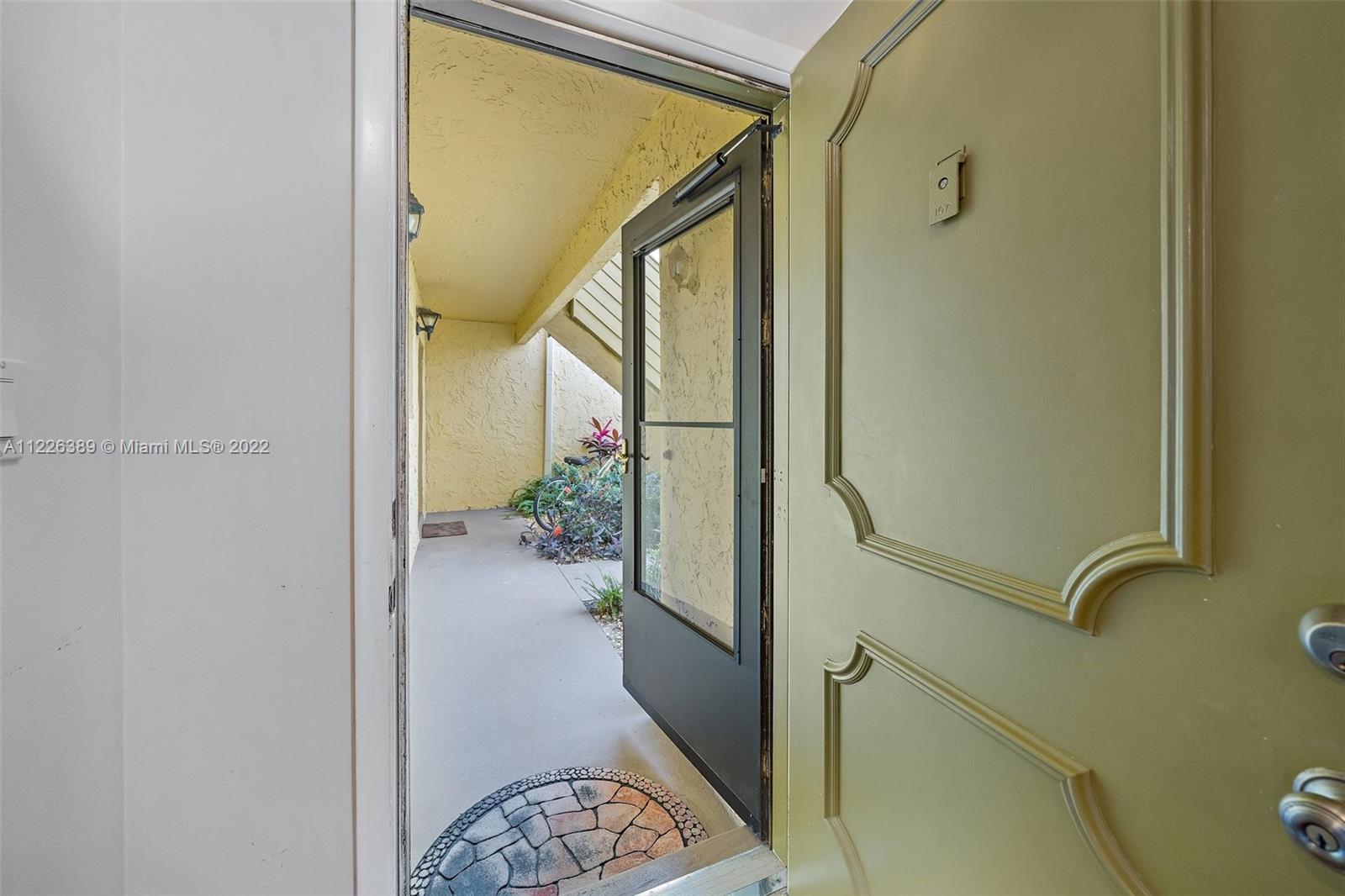 5335 SE Miles Grant Rd Unit: 107