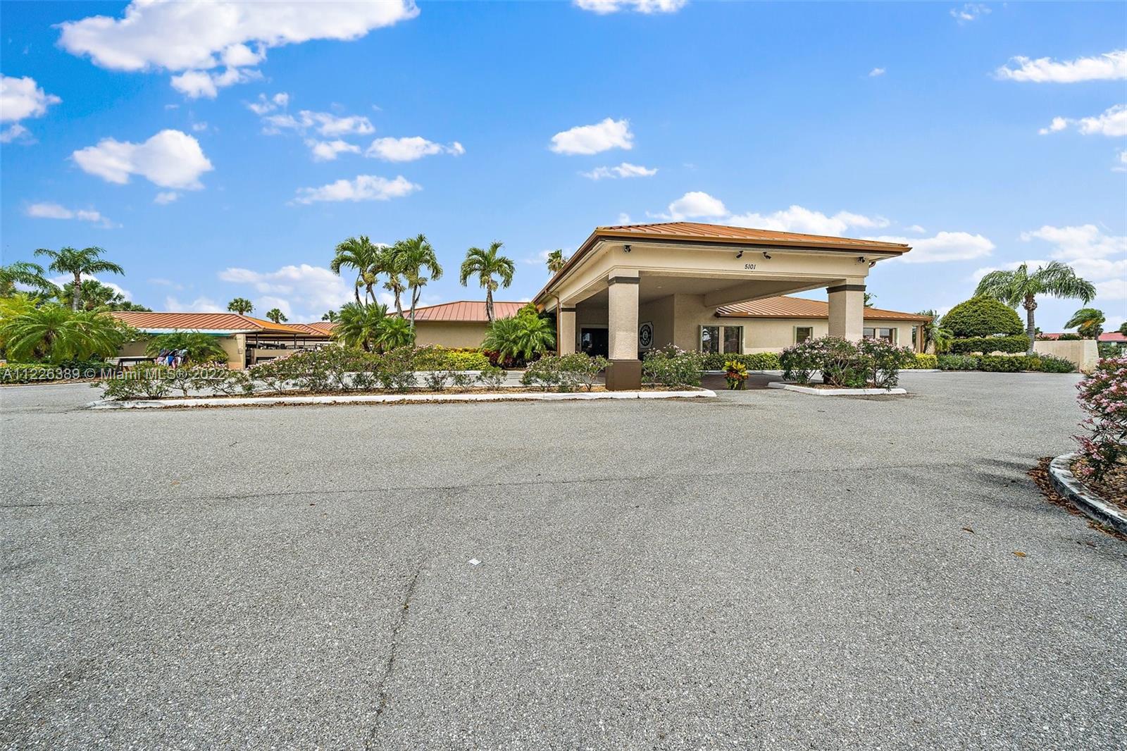 5335 SE Miles Grant Rd Unit: 107