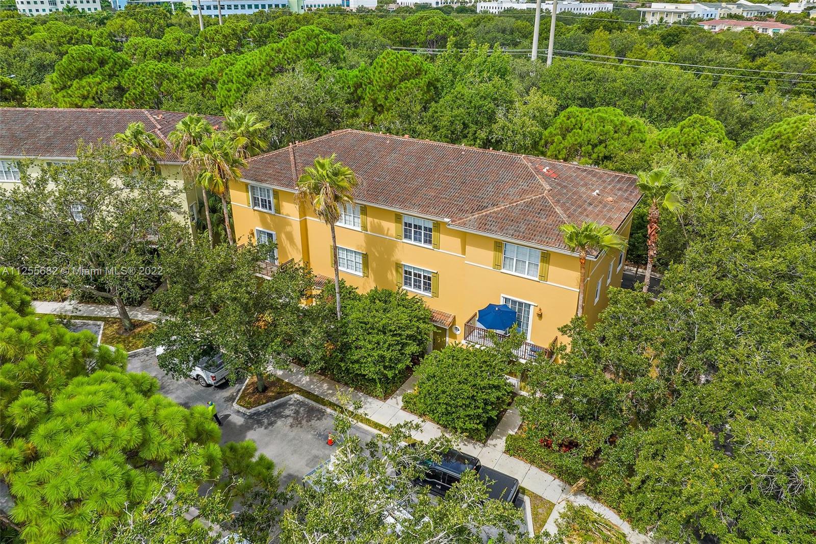 108 Jesup Ln Unit: 108