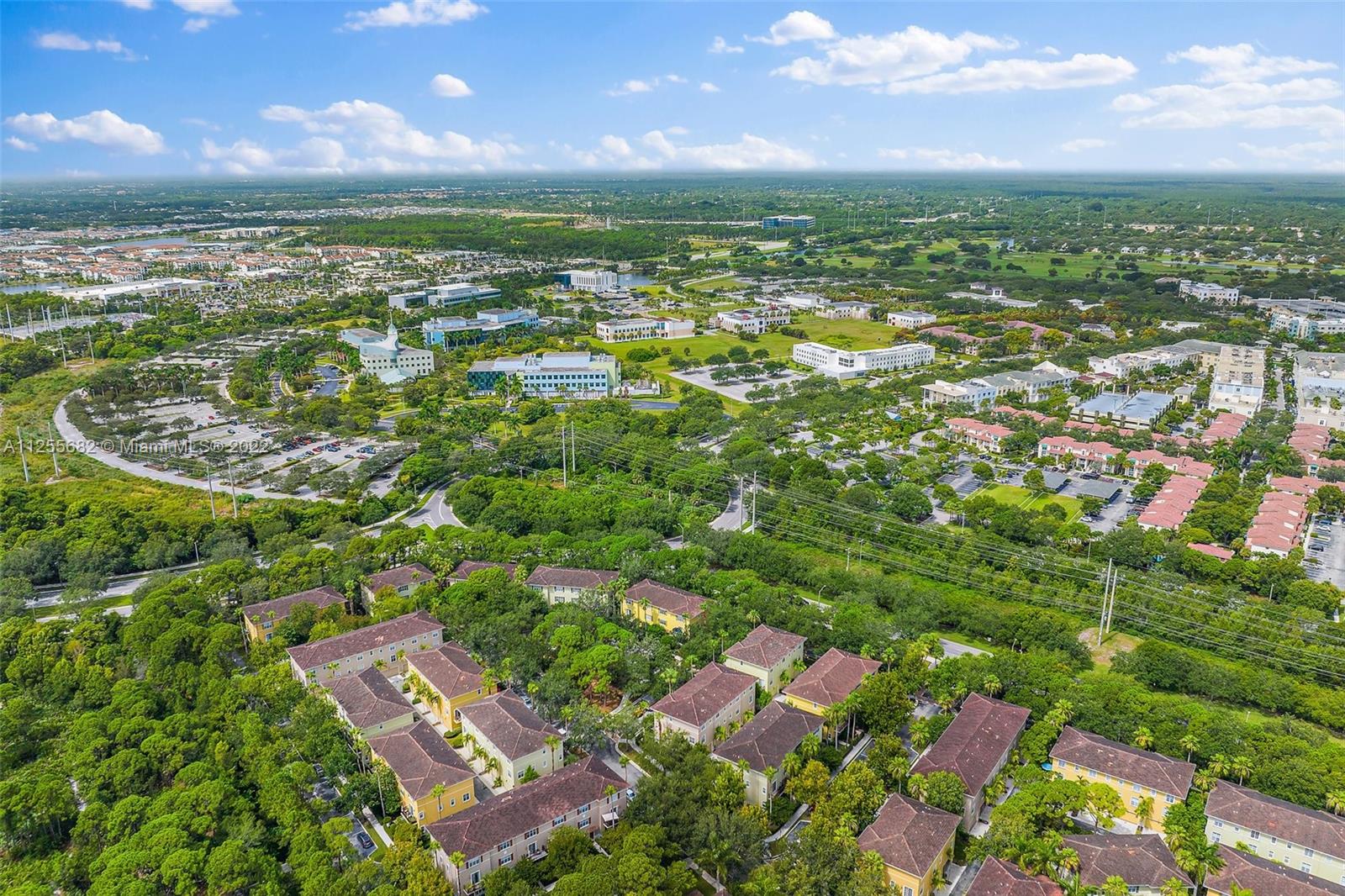 108 Jesup Ln Unit: 108