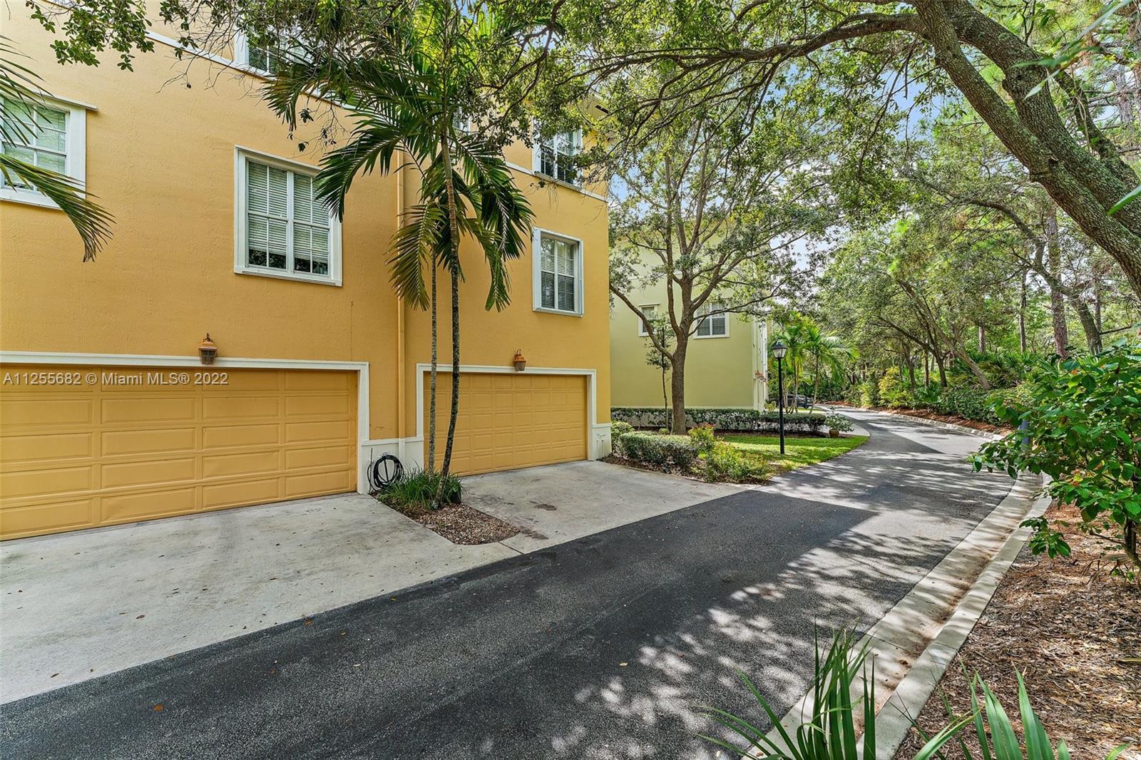 108 Jesup Ln Unit: 108