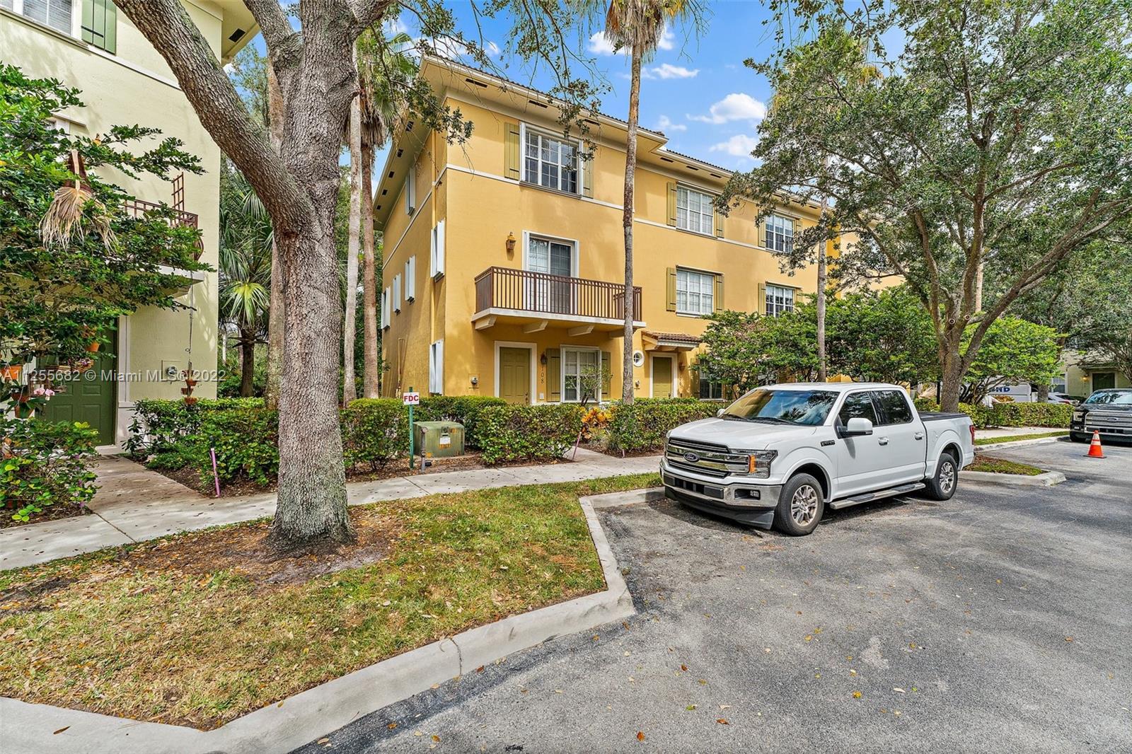 108 Jesup Ln Unit: 108