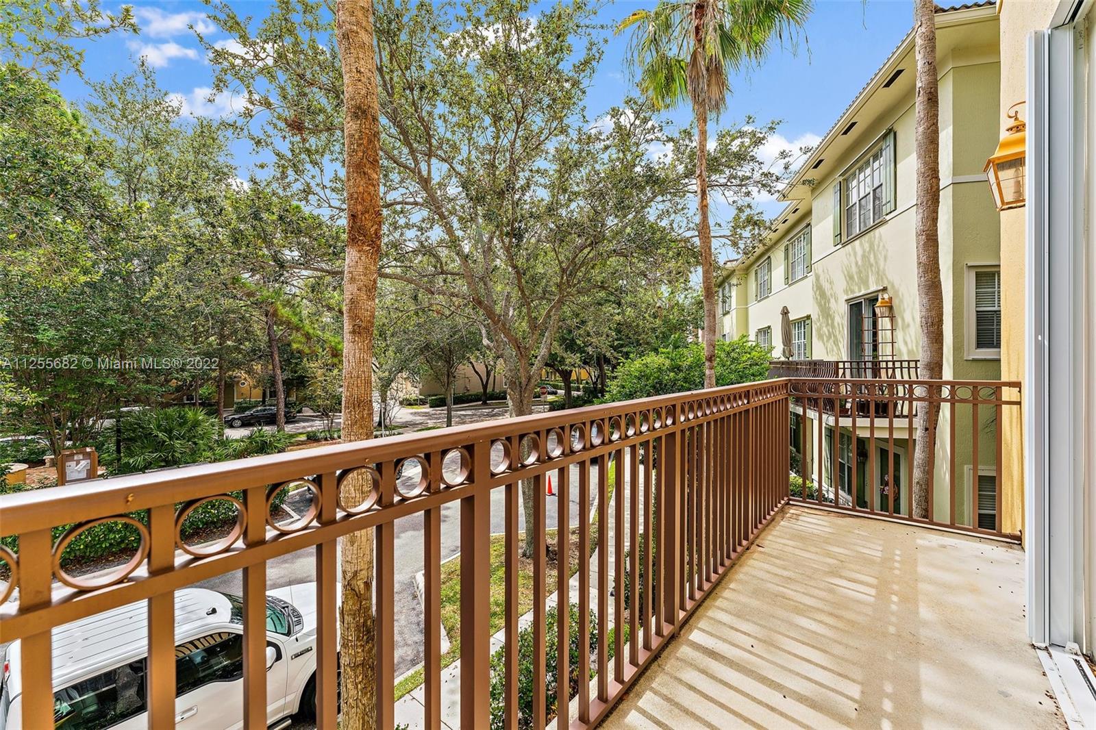 108 Jesup Ln Unit: 108