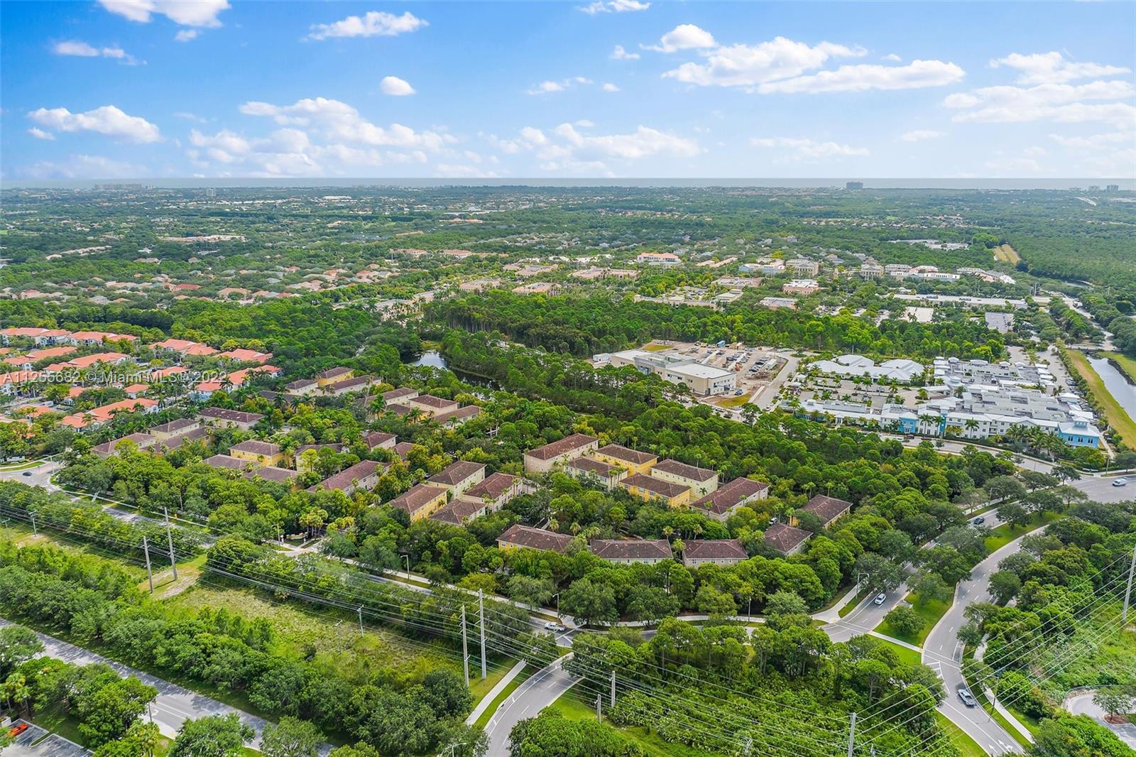 108 Jesup Ln Unit: 108