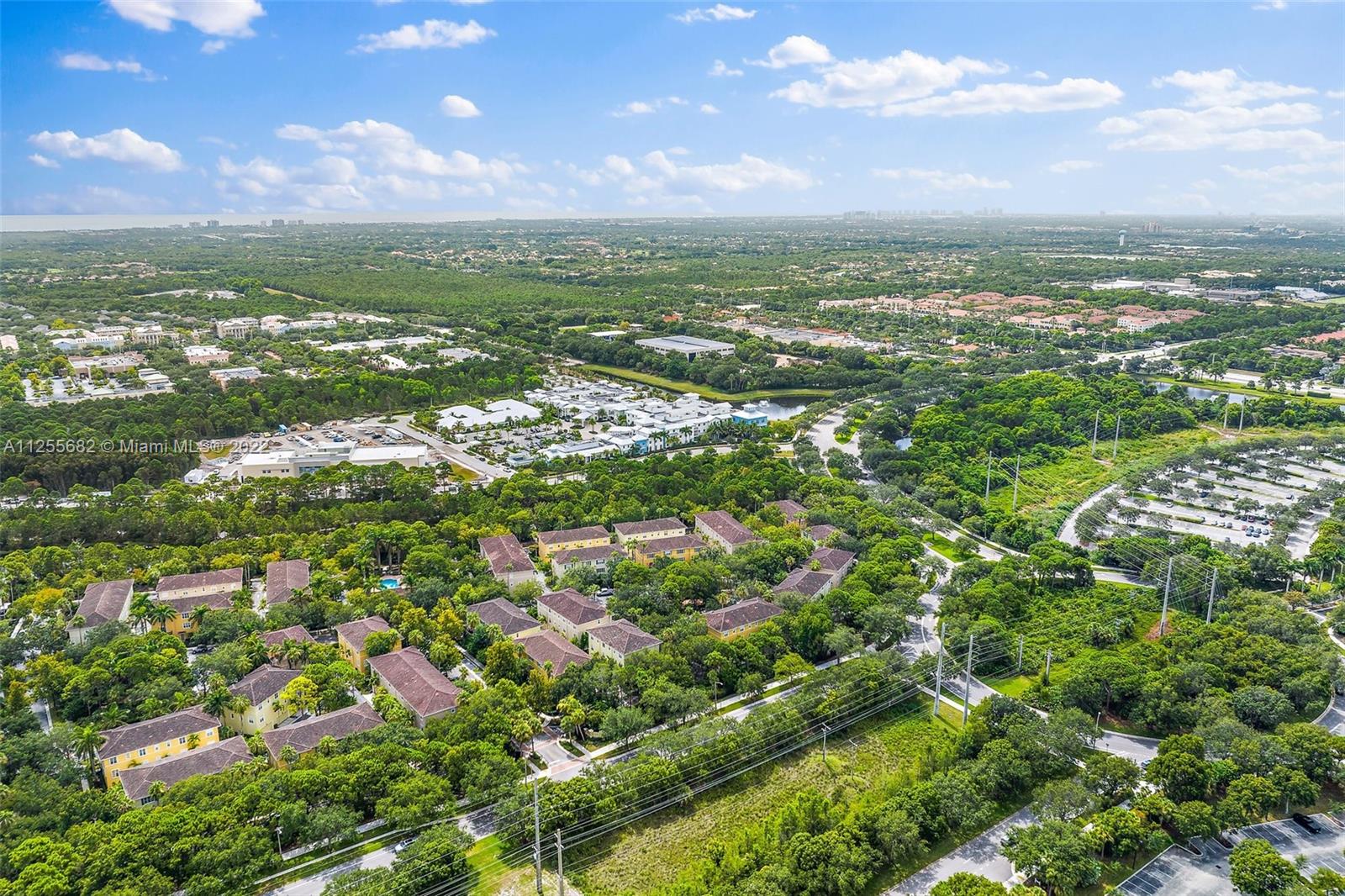 108 Jesup Ln Unit: 108