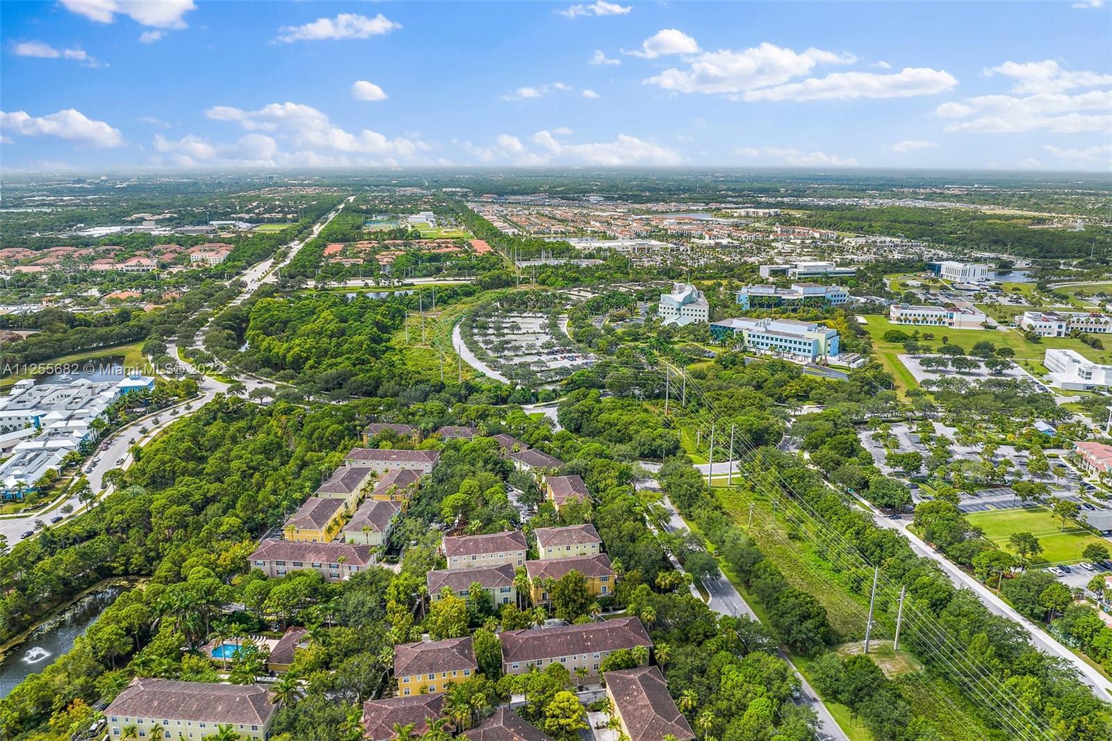 108 Jesup Ln Unit: 108