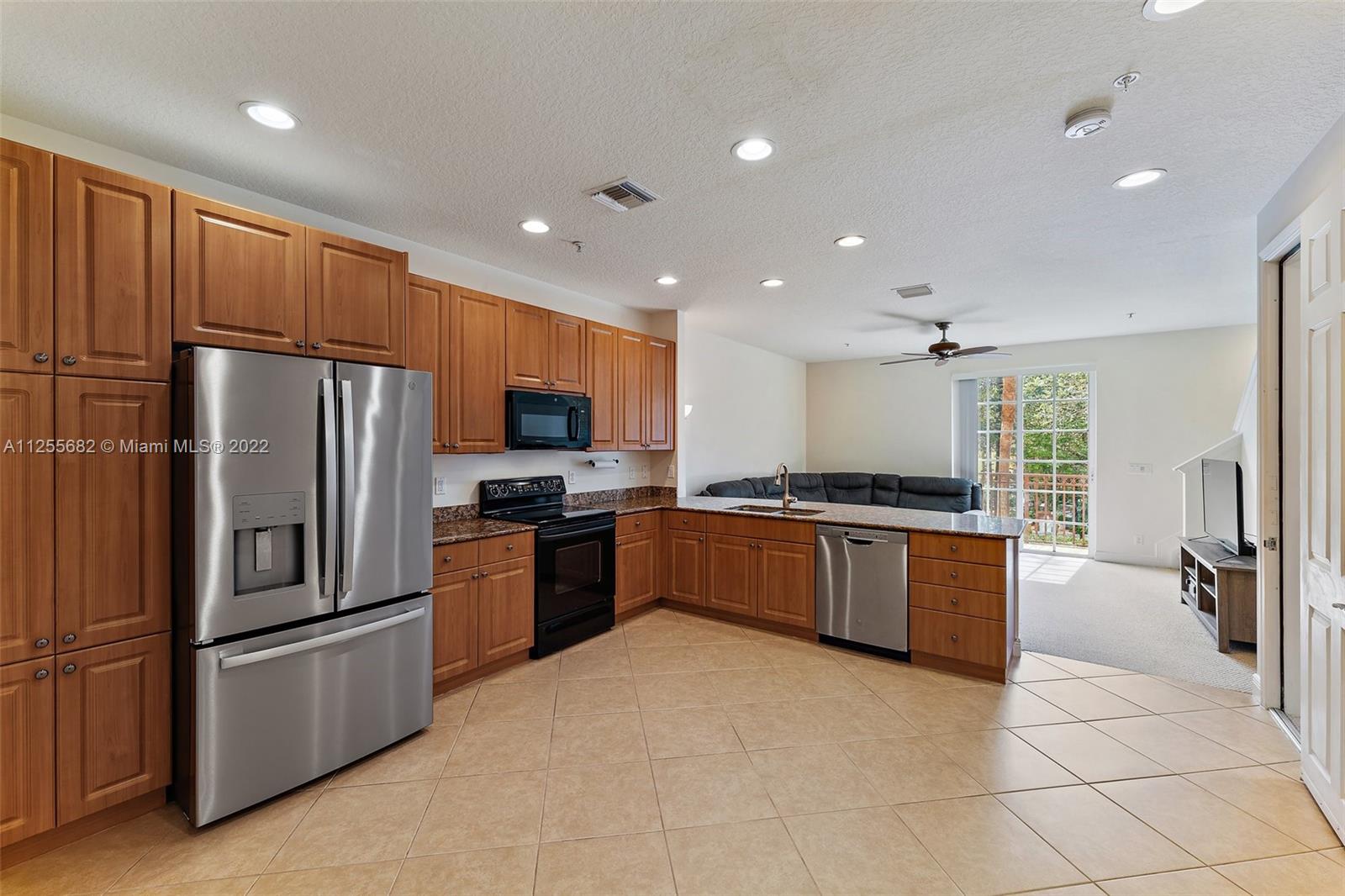 108 Jesup Ln Unit: 108