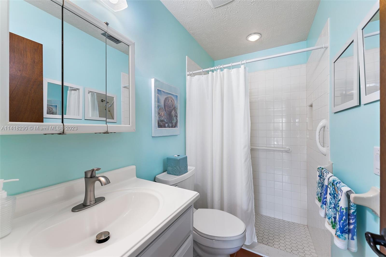 1966 SE Benedictine St